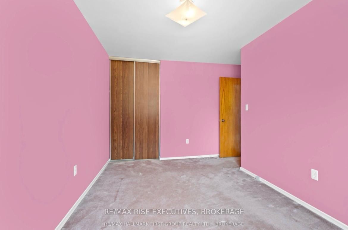 773 Ashwood Drive 175 Property Photo 16
