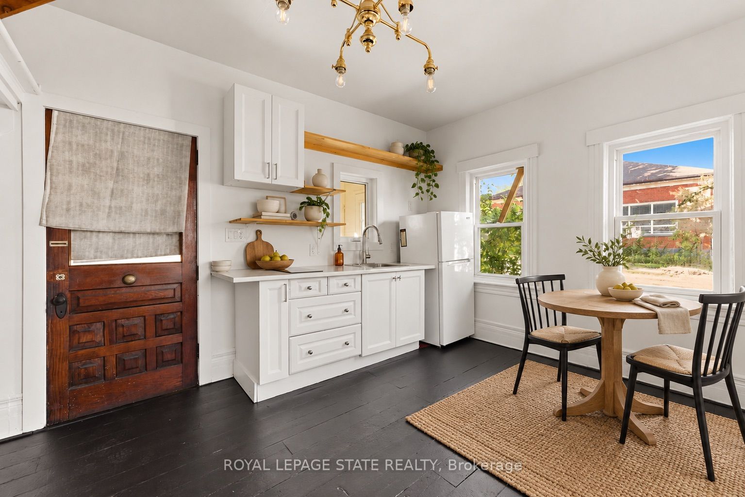 8 Tasker Street Property Photo 7