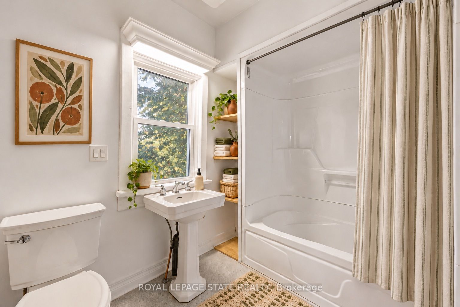 8 Tasker Street Property Photo 12