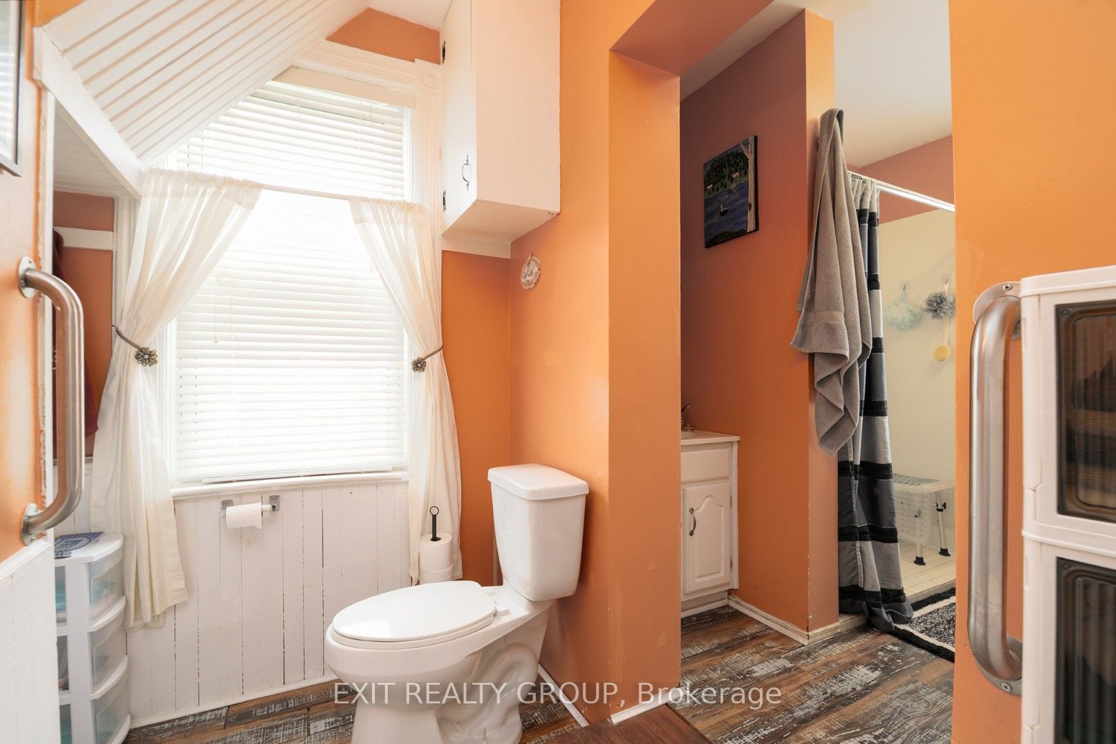 11368 Hwy 62 Property Photo 11