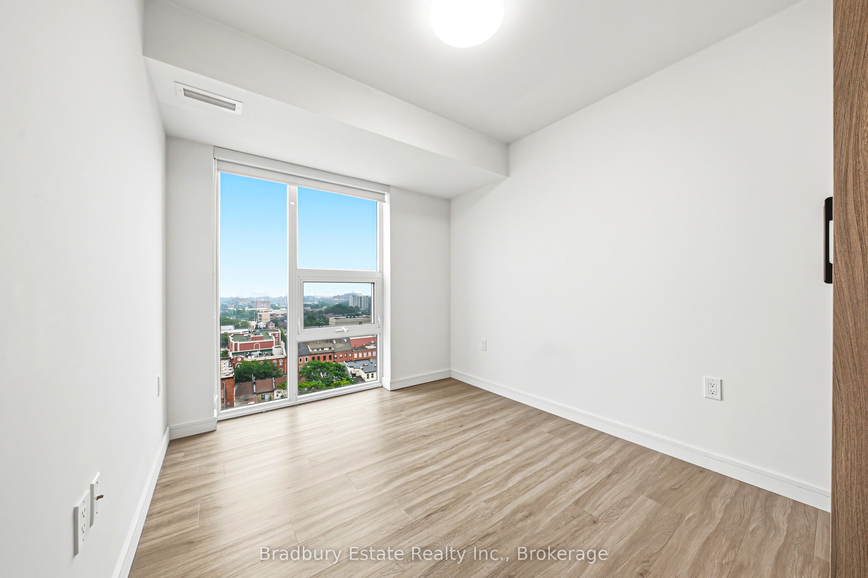 49 Walnut Street S 1208 Property Photo 24