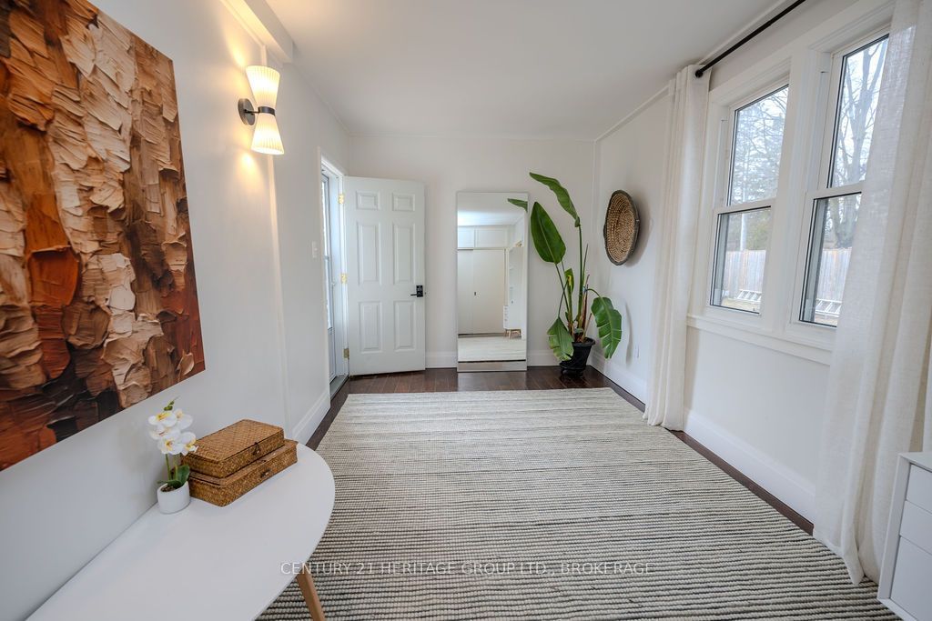 201 Bridge Street W Property Photo 21