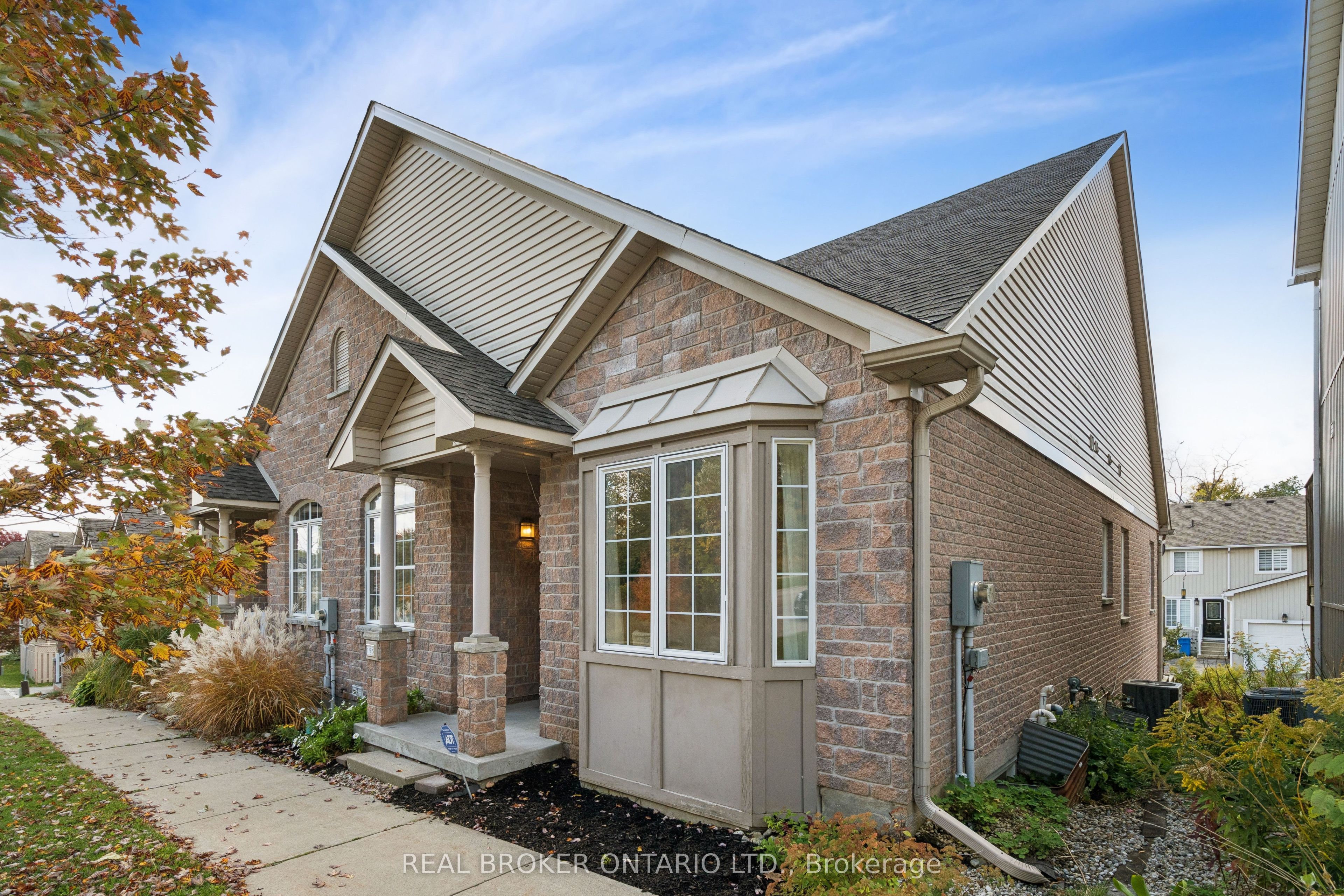 195 Jolliffe Avenue Property Photo 4