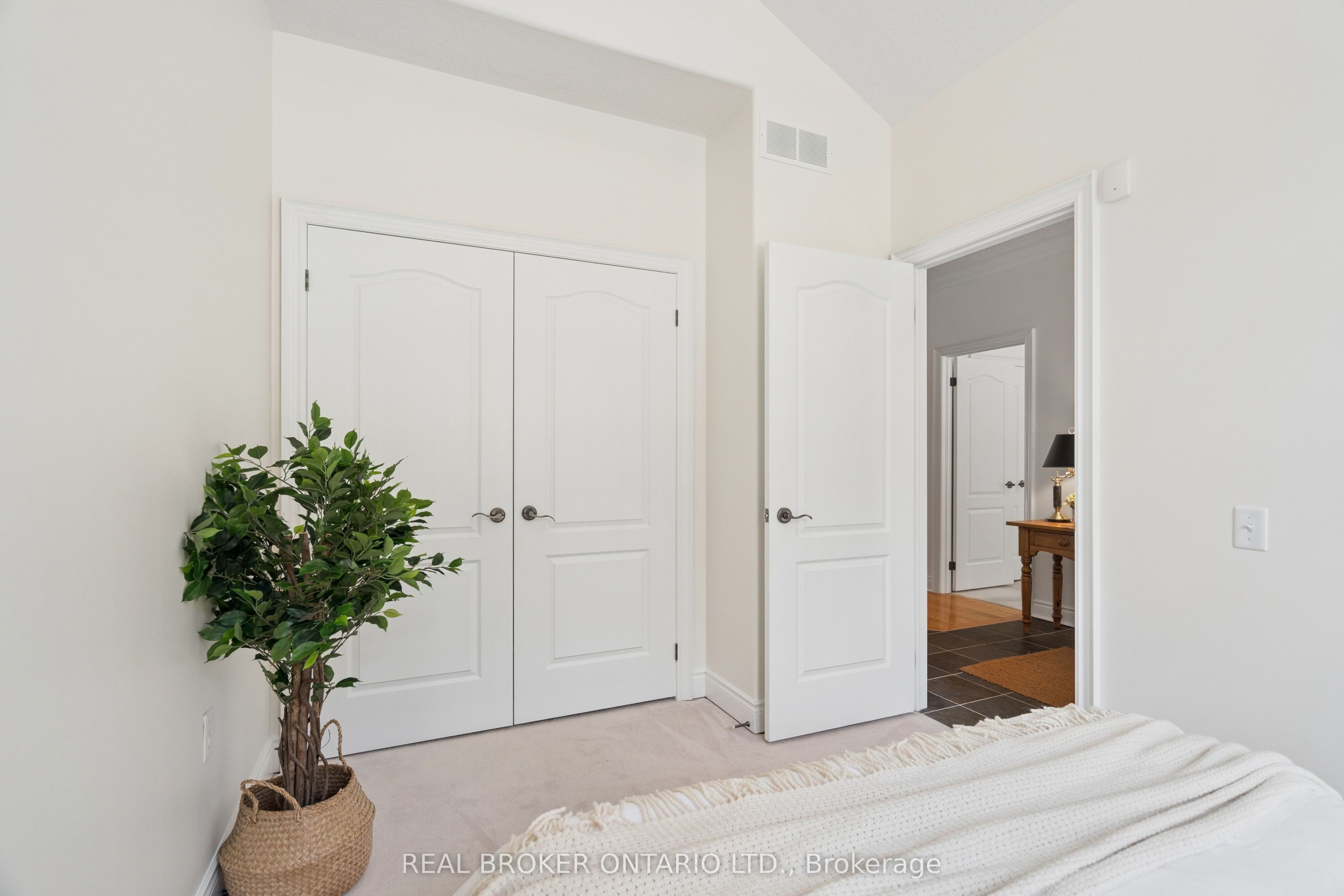 195 Jolliffe Avenue Property Photo 10