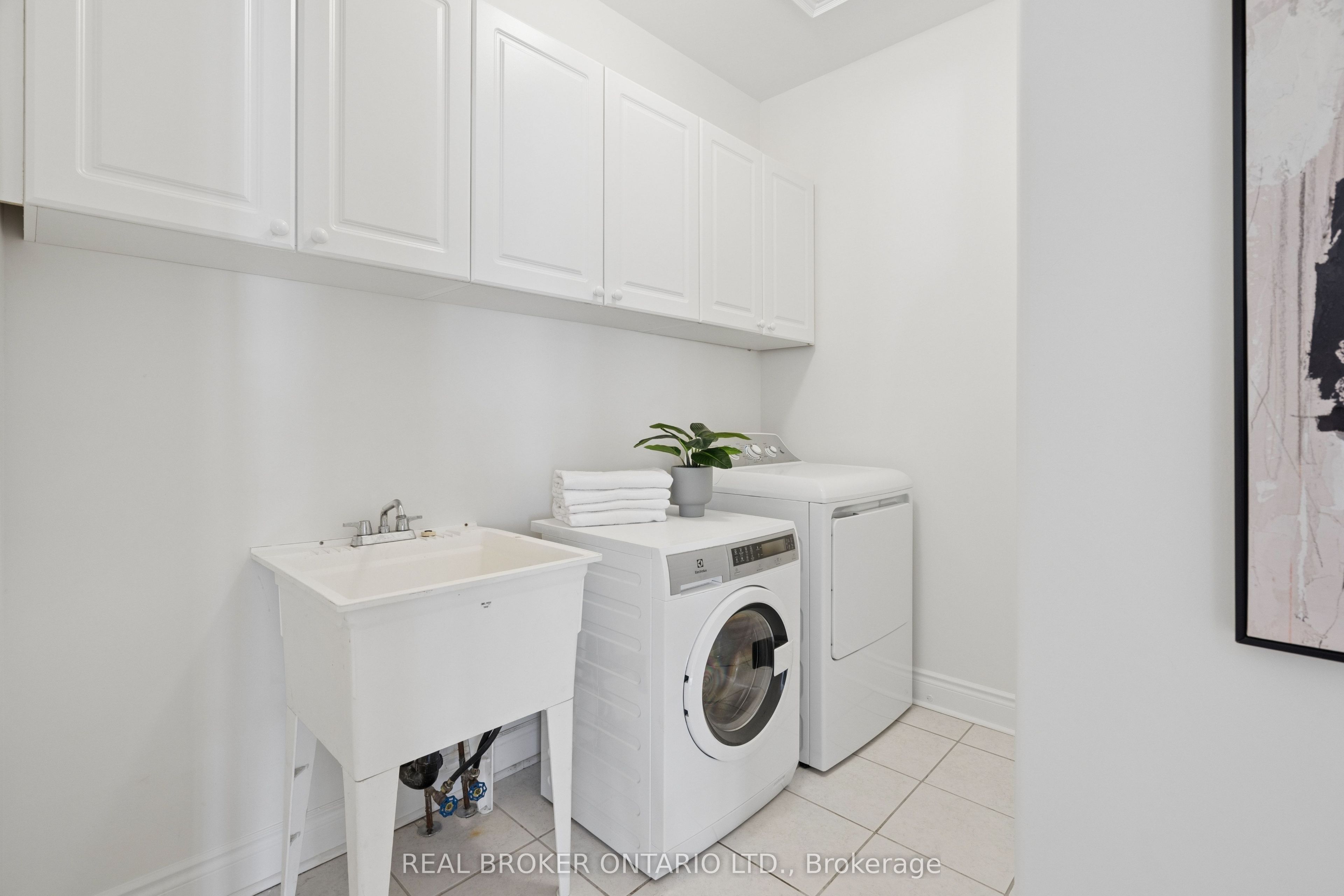 195 Jolliffe Avenue Property Photo 12