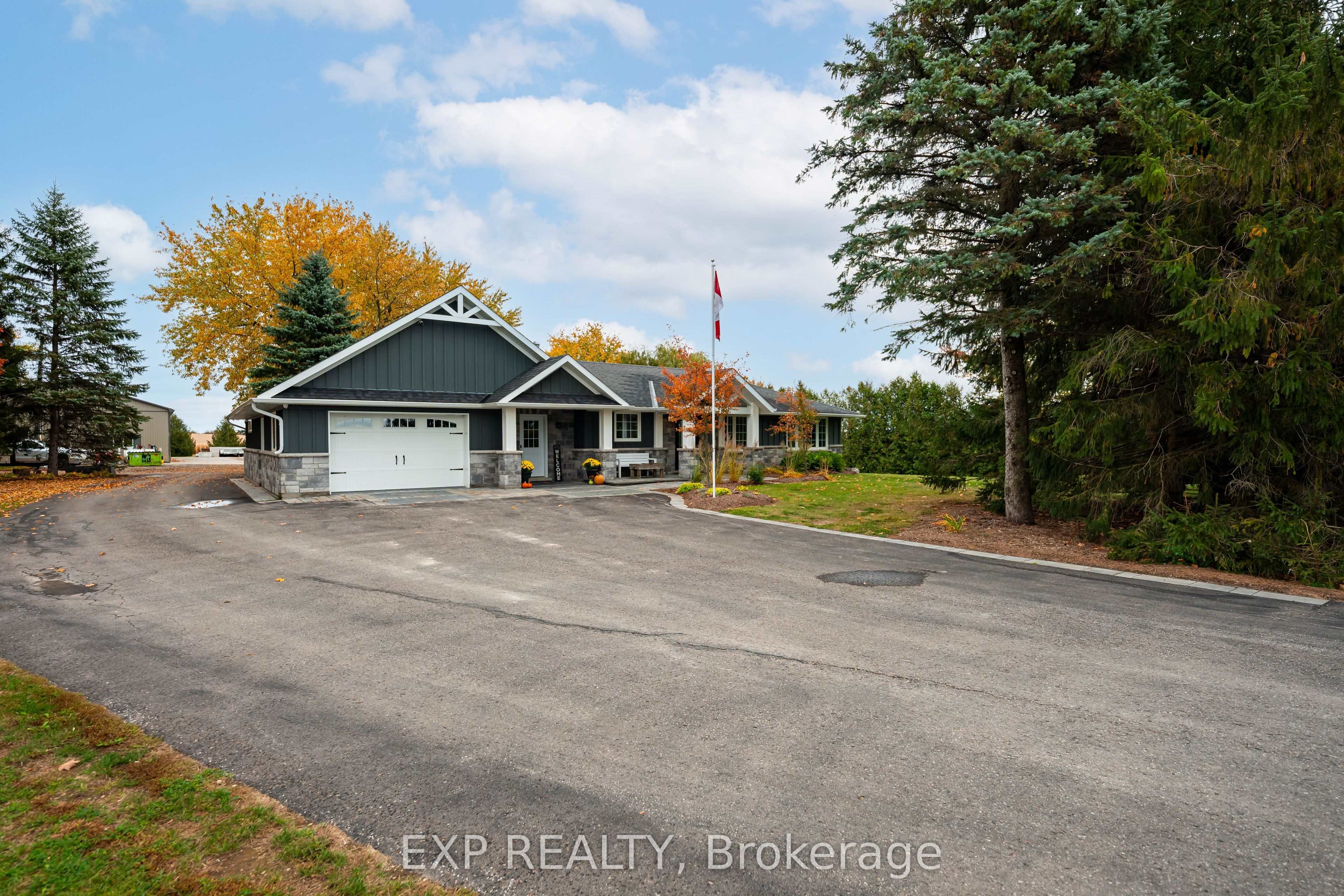 394175 County Rd 12 Property Photo 3