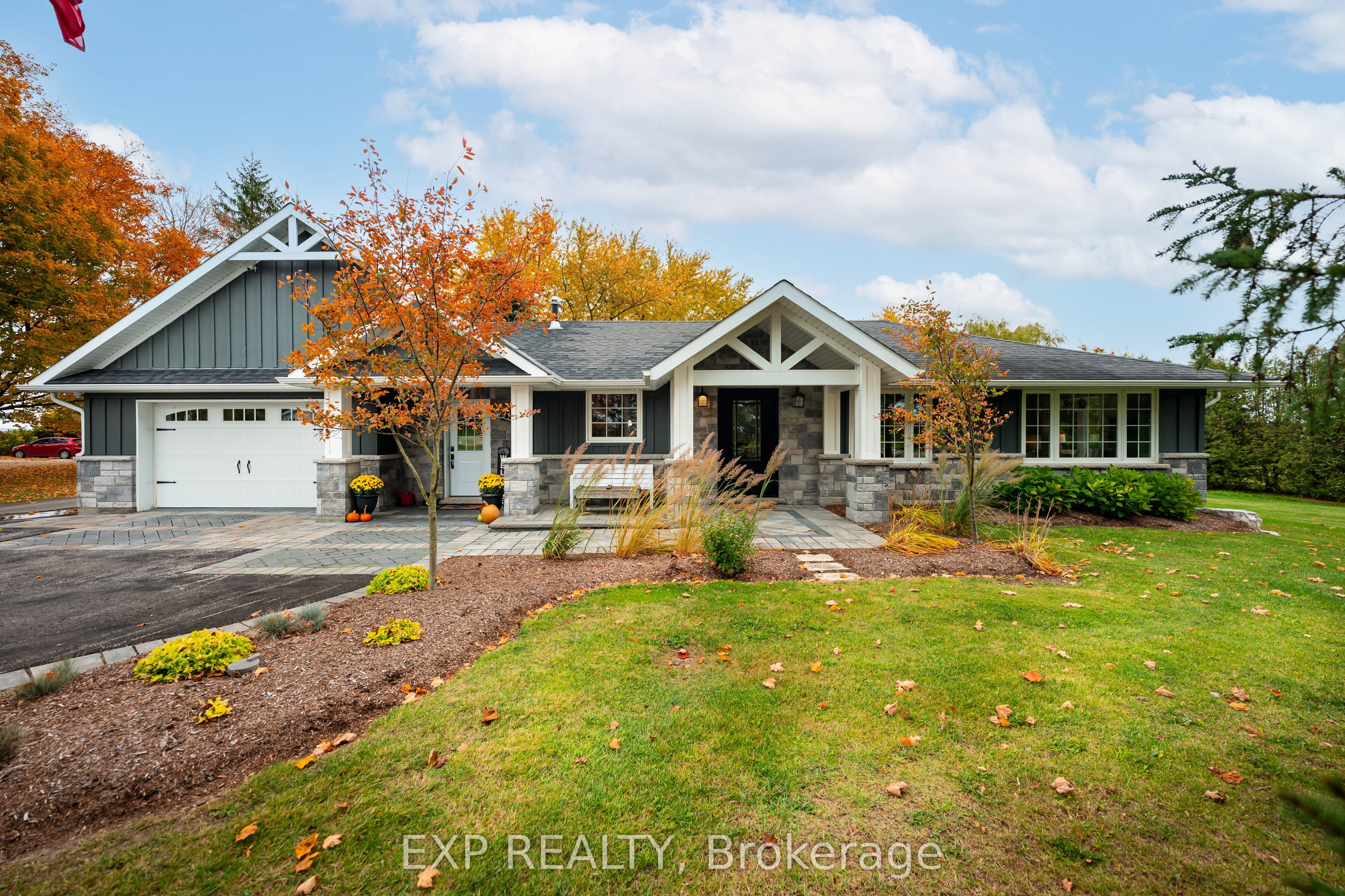 394175 County Rd 12 Property Photo 9