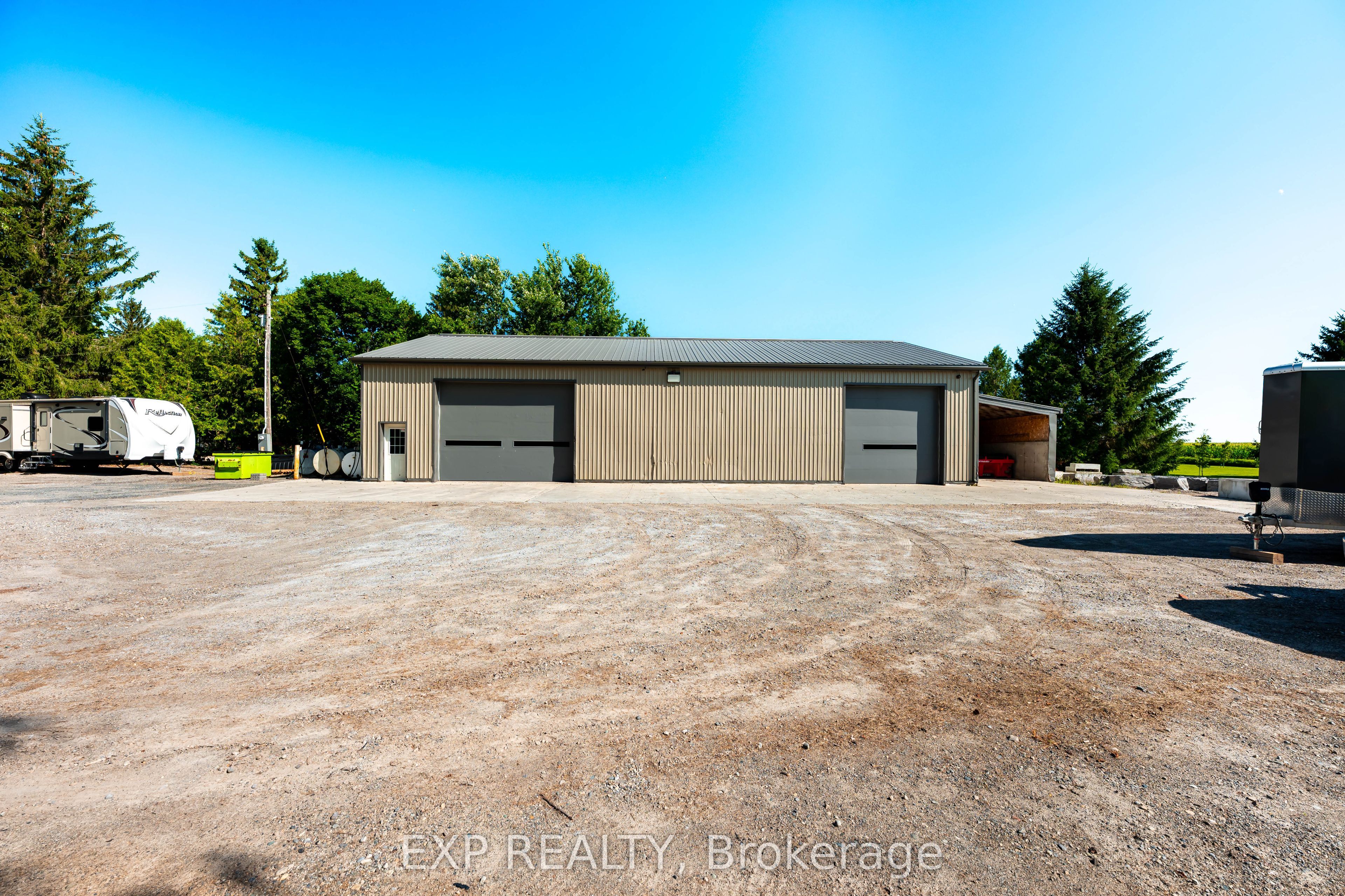 394175 County Rd 12 Property Photo 37