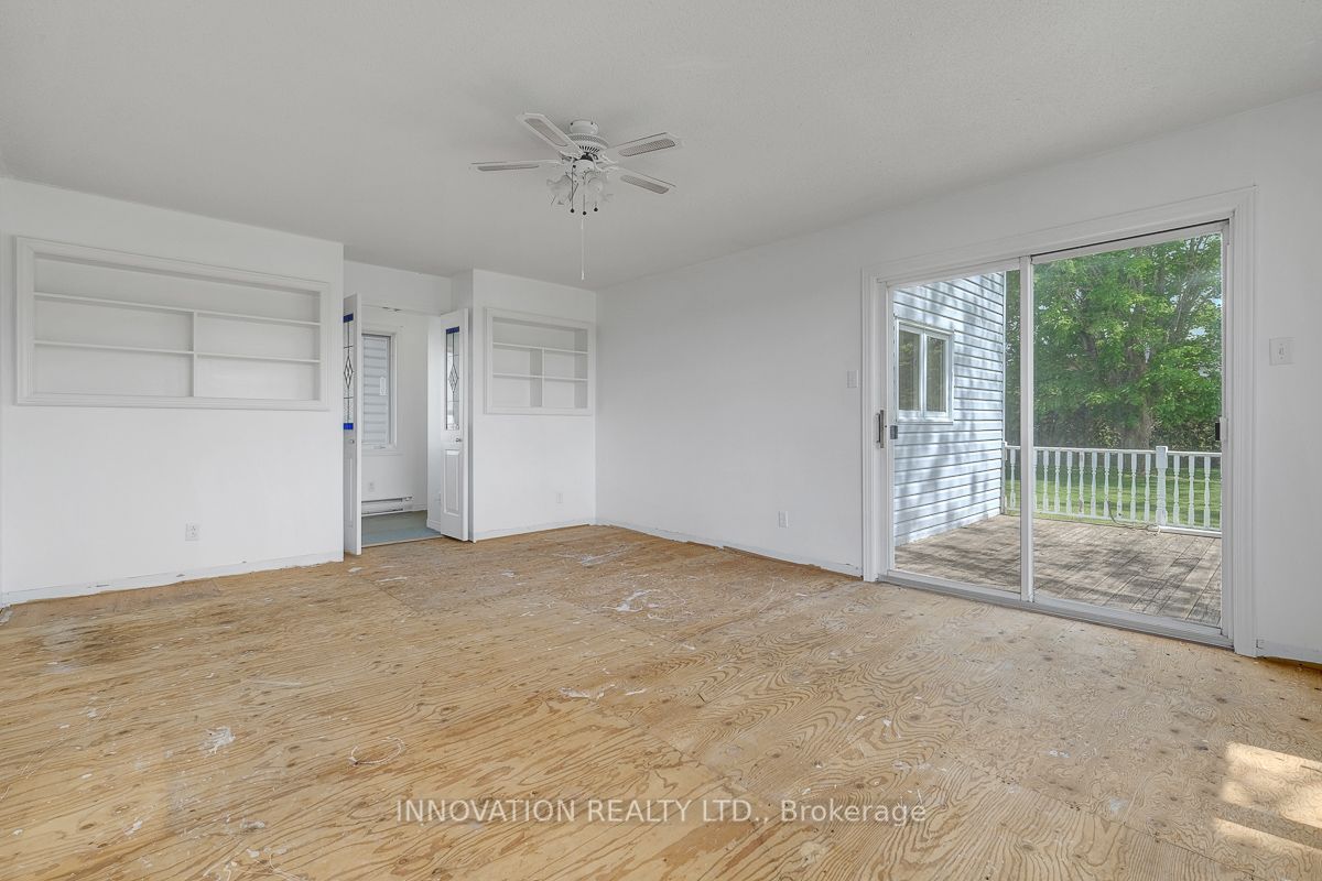 456 Gladstone Street Property Photo 19
