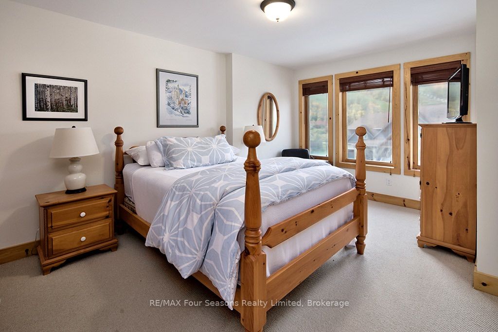 184 National Drive Property Photo 22