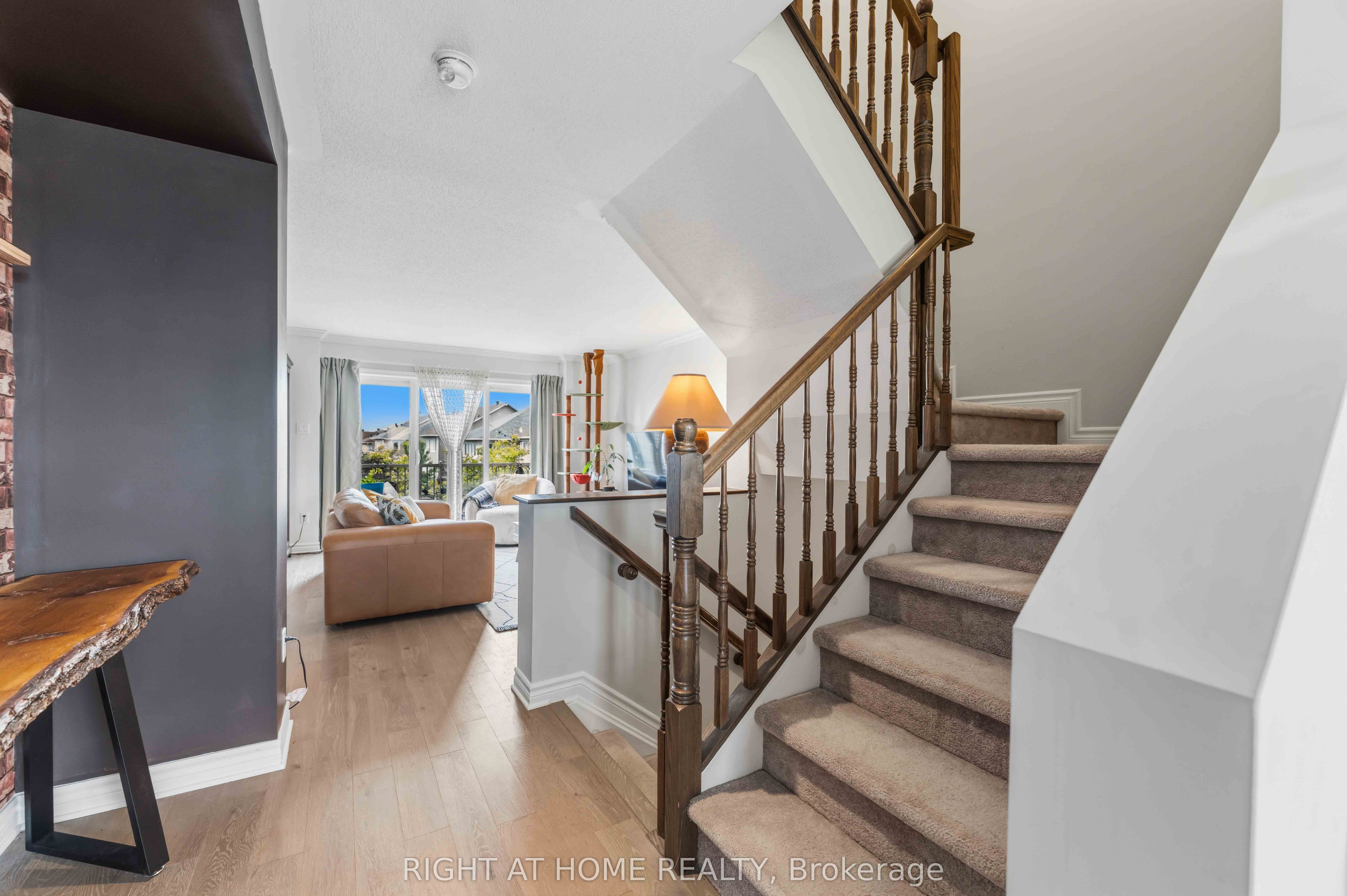354 Brettonwood Ridge Property Photo 6