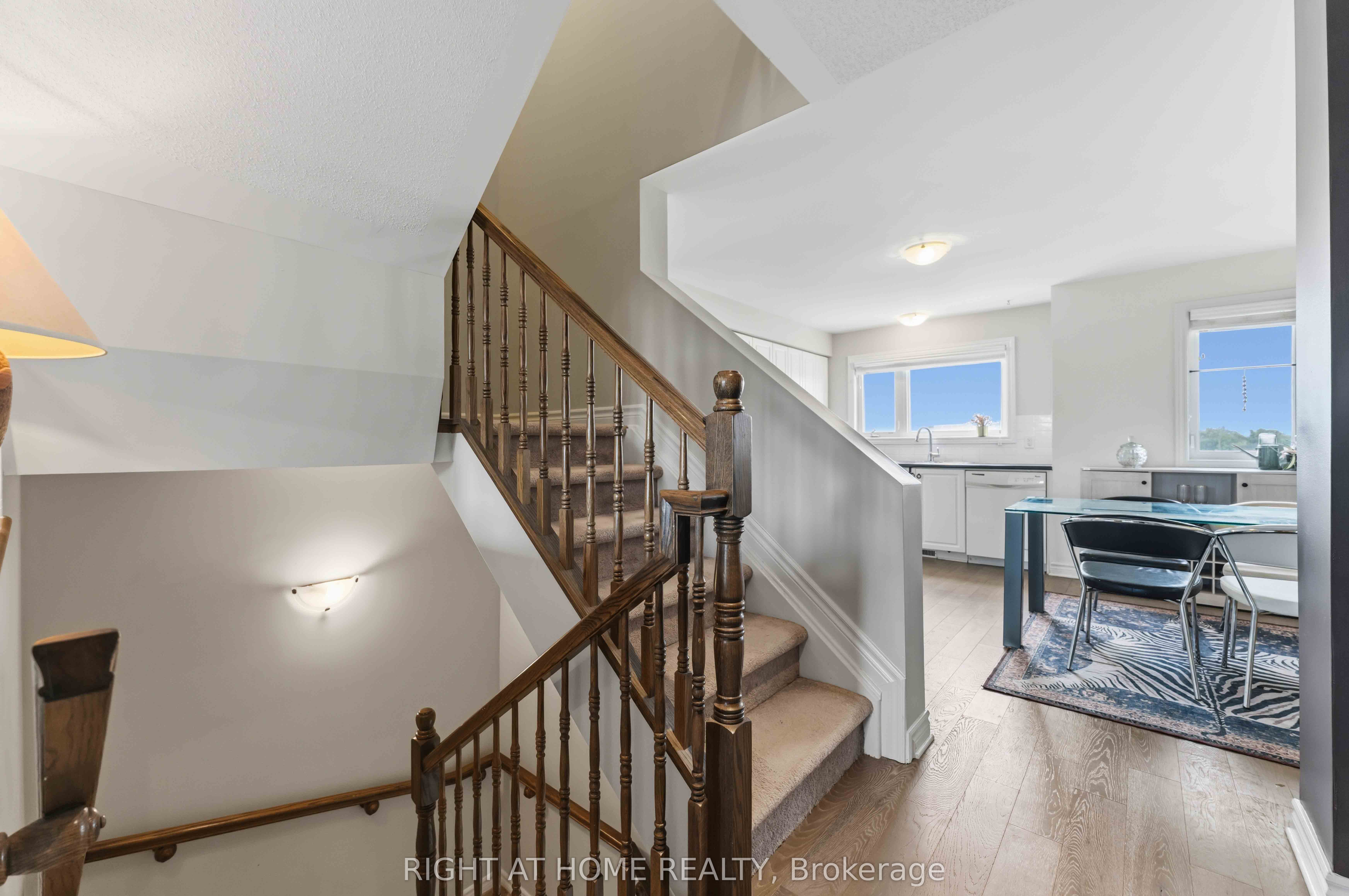 354 Brettonwood Ridge Property Photo 14