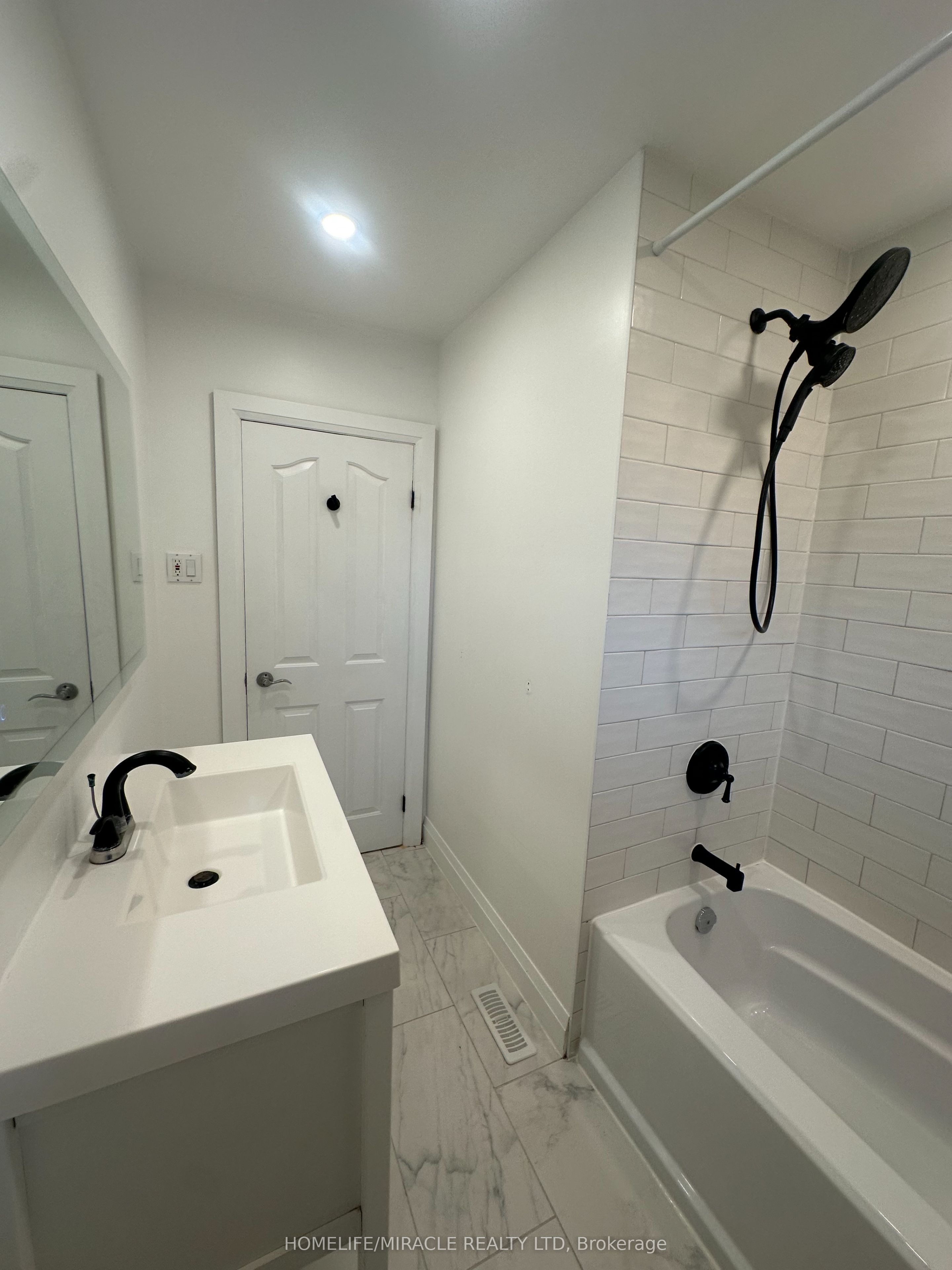 88 Maywood Road Property Photo 15