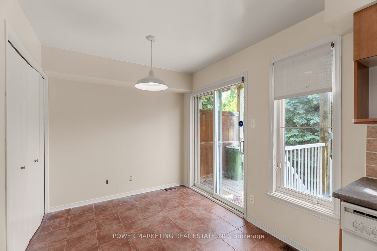 1701 Blohm Drive 10 Property Photo 16
