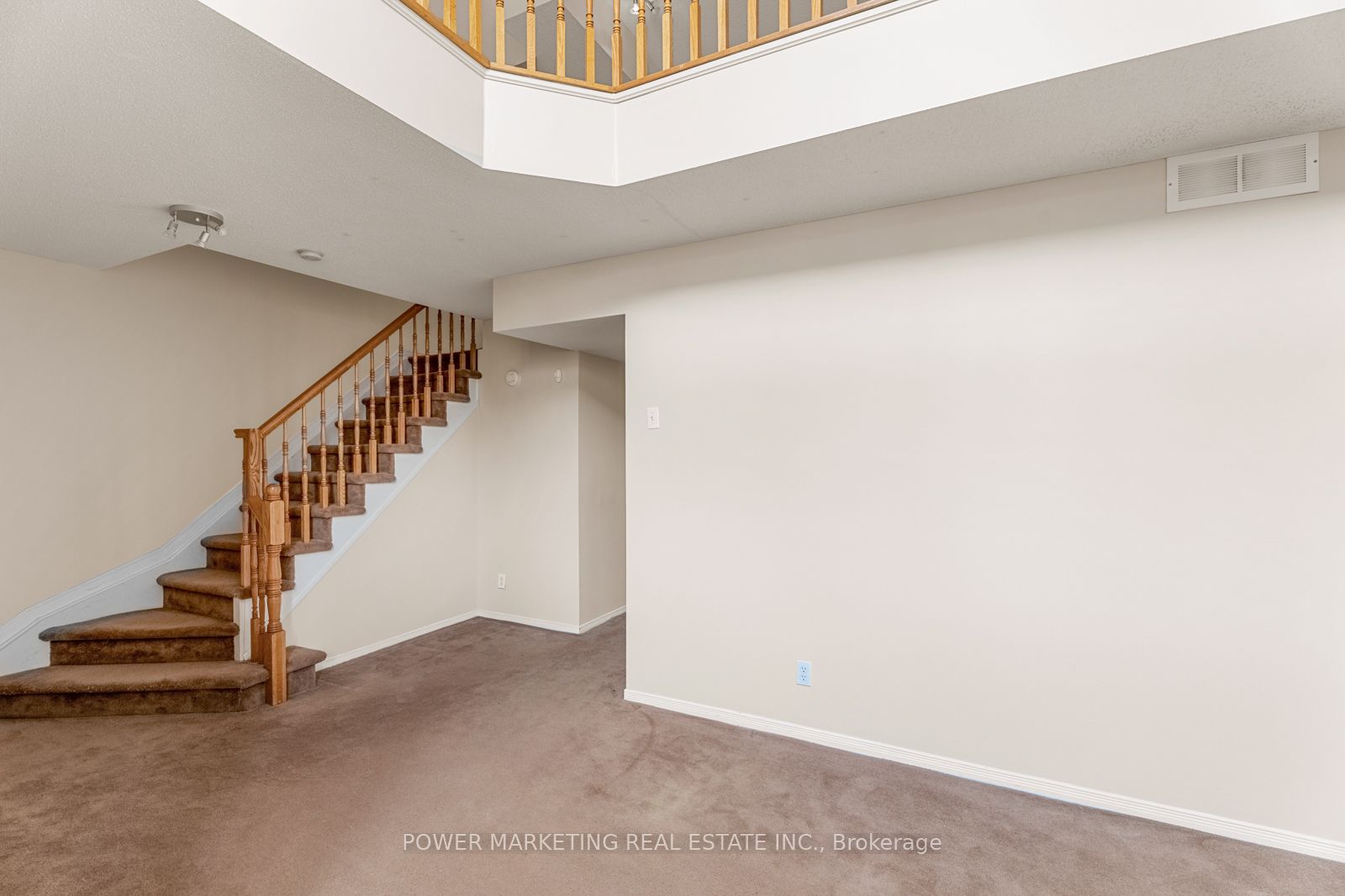 1701 Blohm Drive 10 Property Photo 18