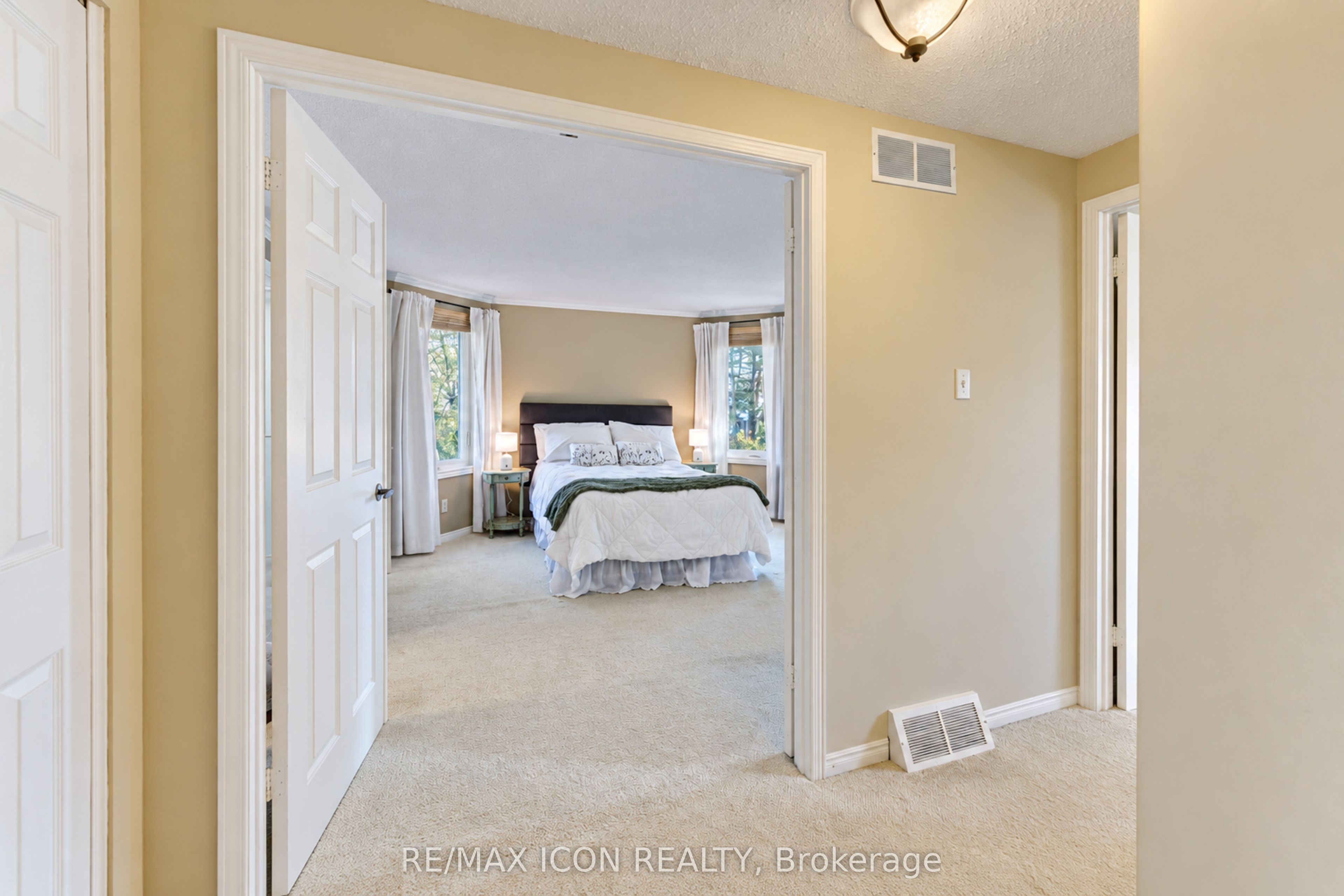 406 Craigleith Drive 3 Property Photo 19