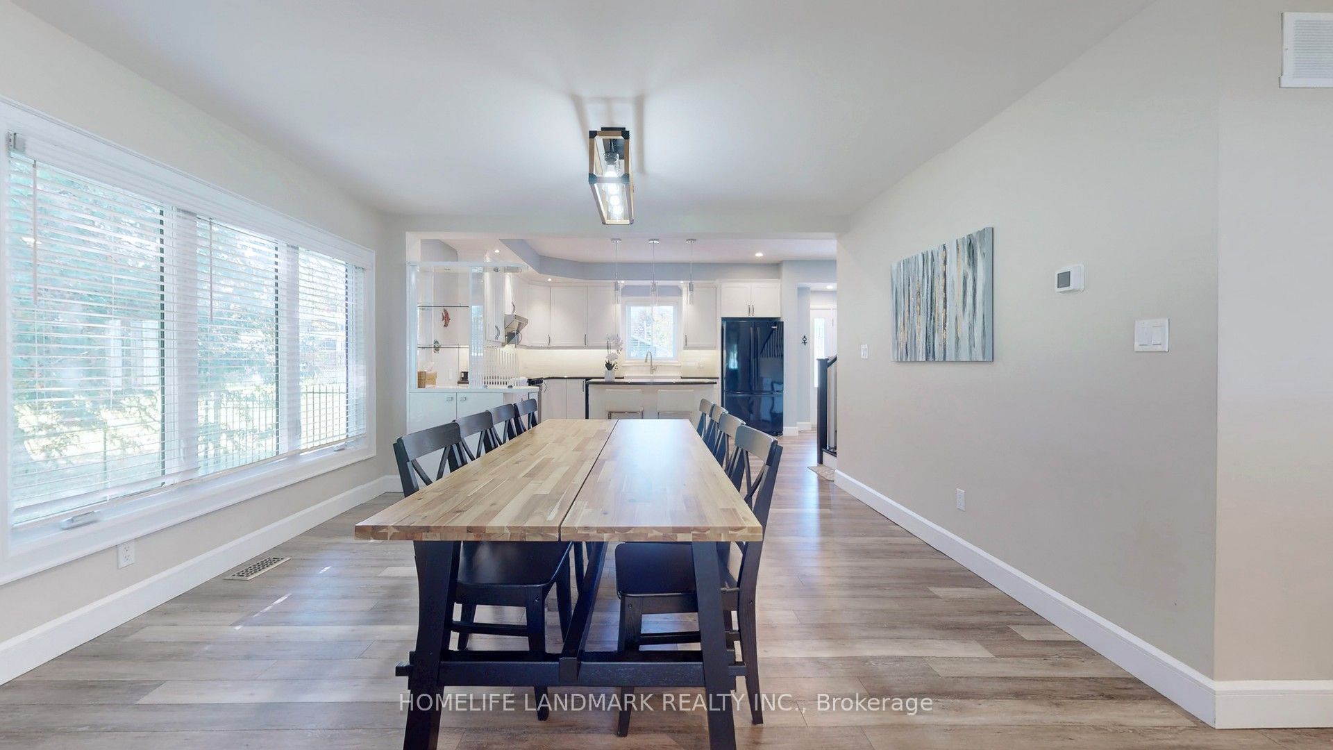 208 Lakeshore Drive Property Photo 6