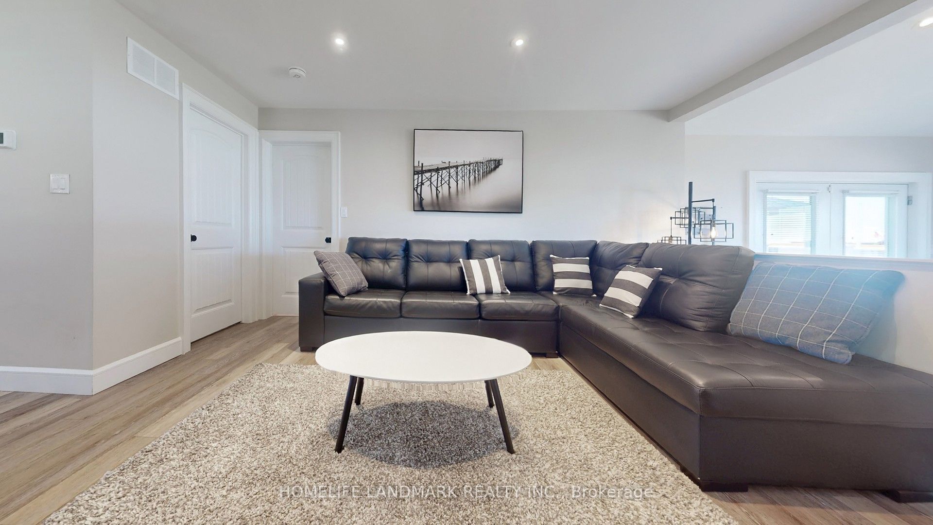 208 Lakeshore Drive Property Photo 15