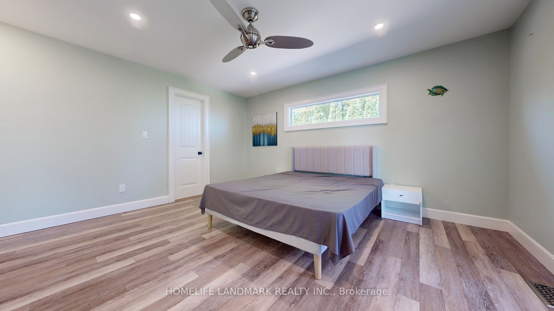208 Lakeshore Drive Property Photo 21
