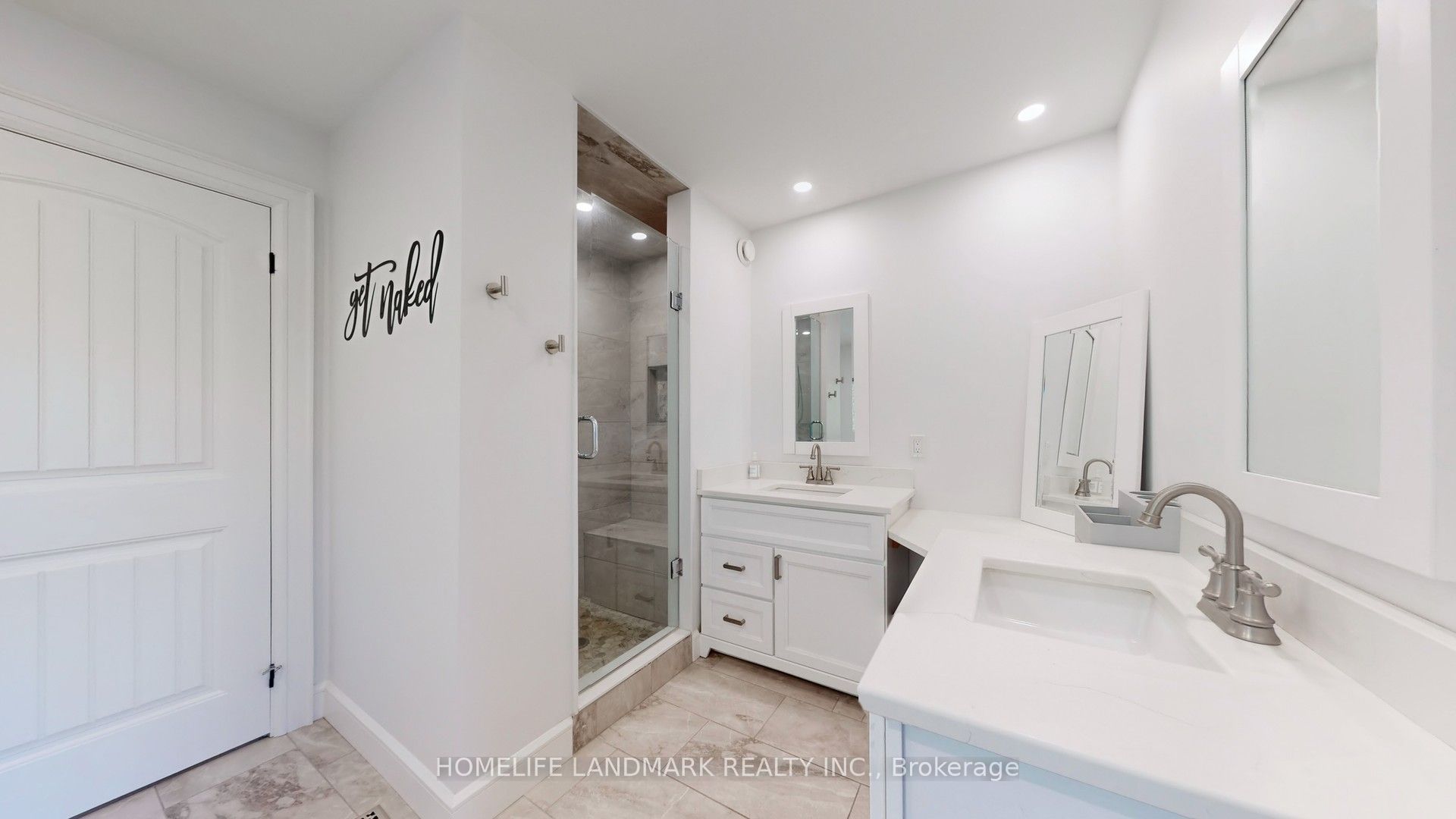 208 Lakeshore Drive Property Photo 23
