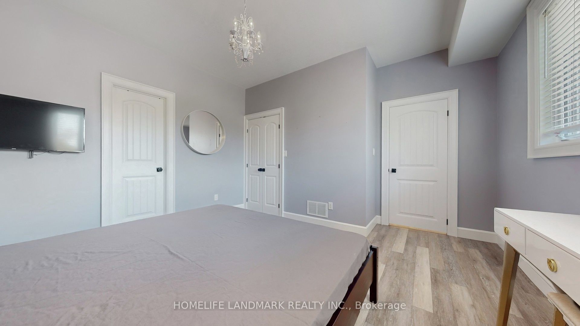 208 Lakeshore Drive Property Photo 27