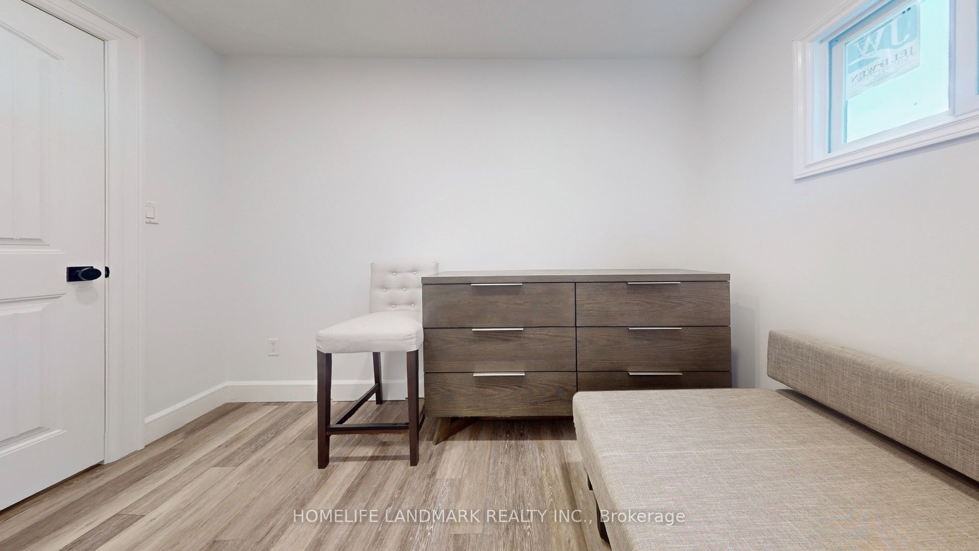 208 Lakeshore Drive Property Photo 31