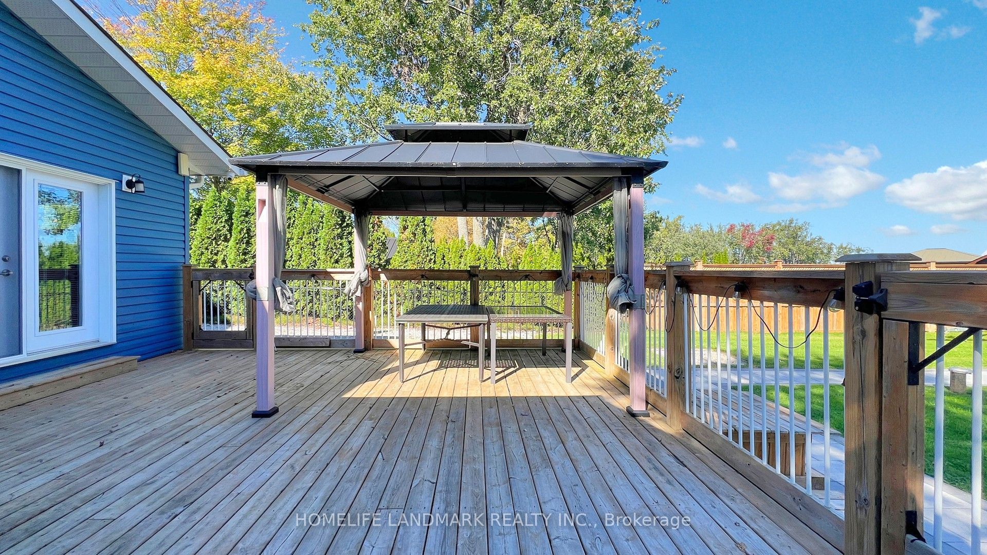 208 Lakeshore Drive Property Photo 44