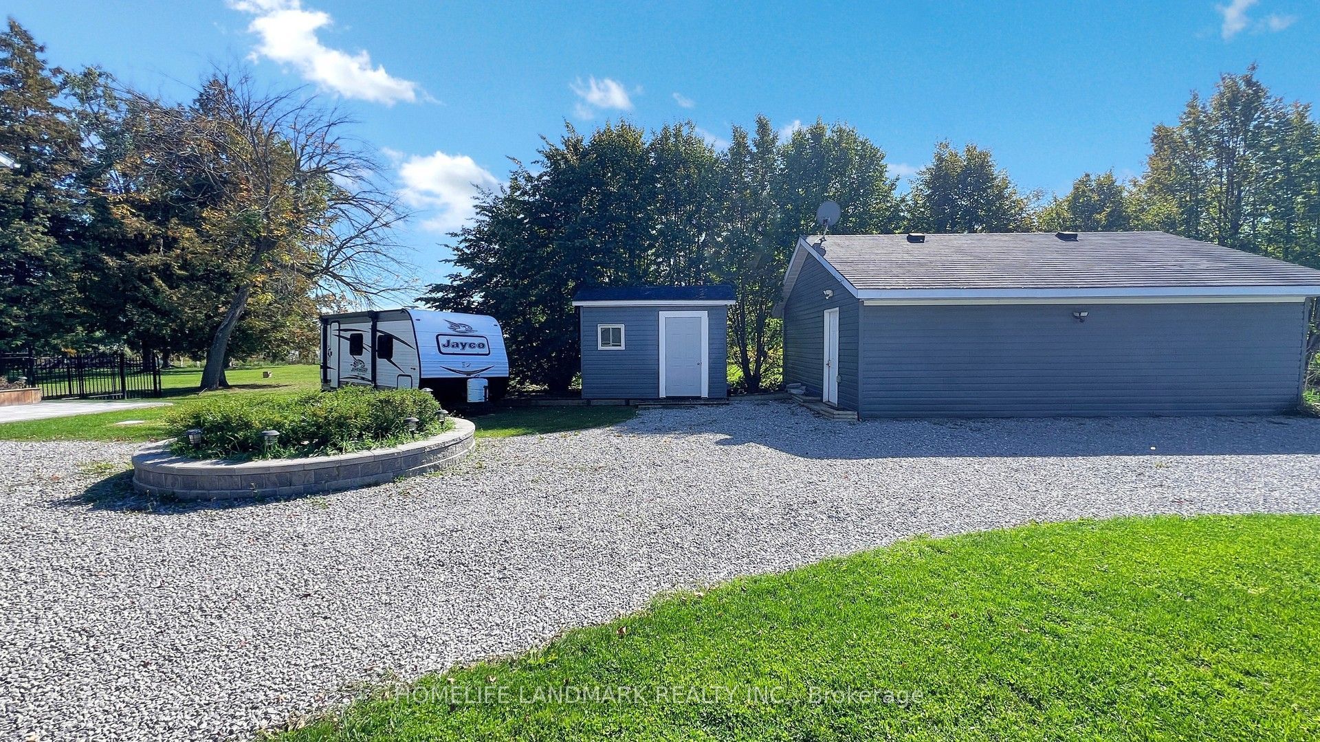 208 Lakeshore Drive Property Photo 49
