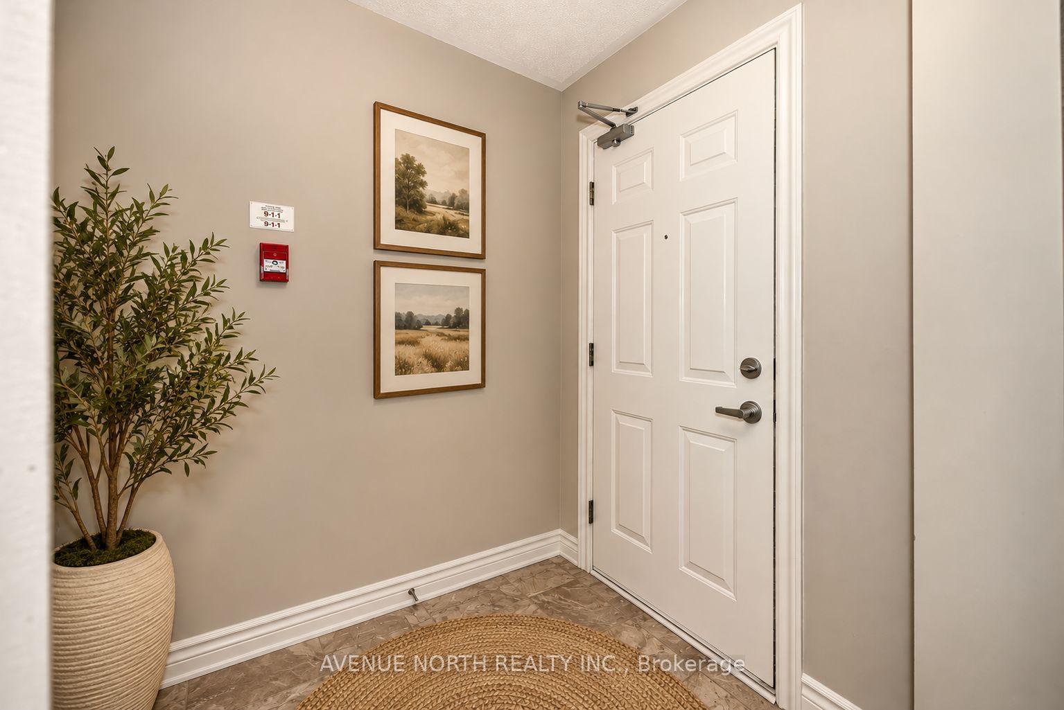 135 Bluestone Private 7 Property Photo 4
