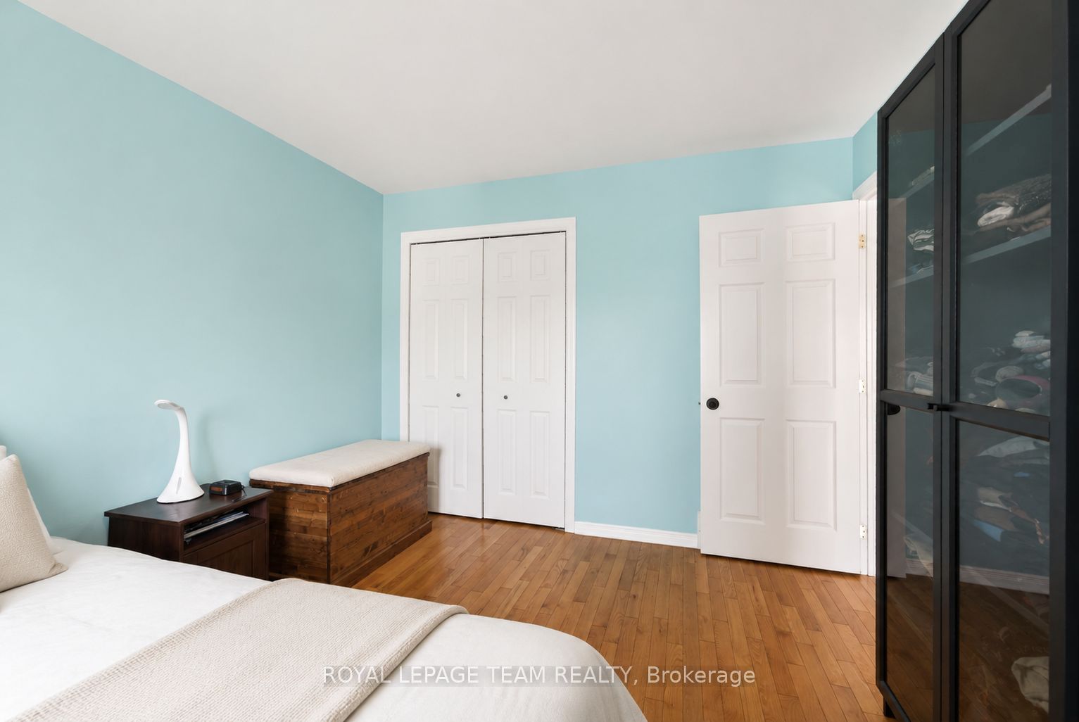 106 Hemlock Crescent Property Photo 16