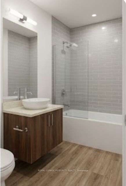 1171 Emperor Avenue B Property Photo 4