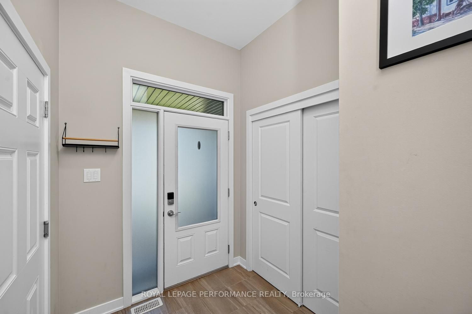 1016 Kijik Crescent Property Photo 5