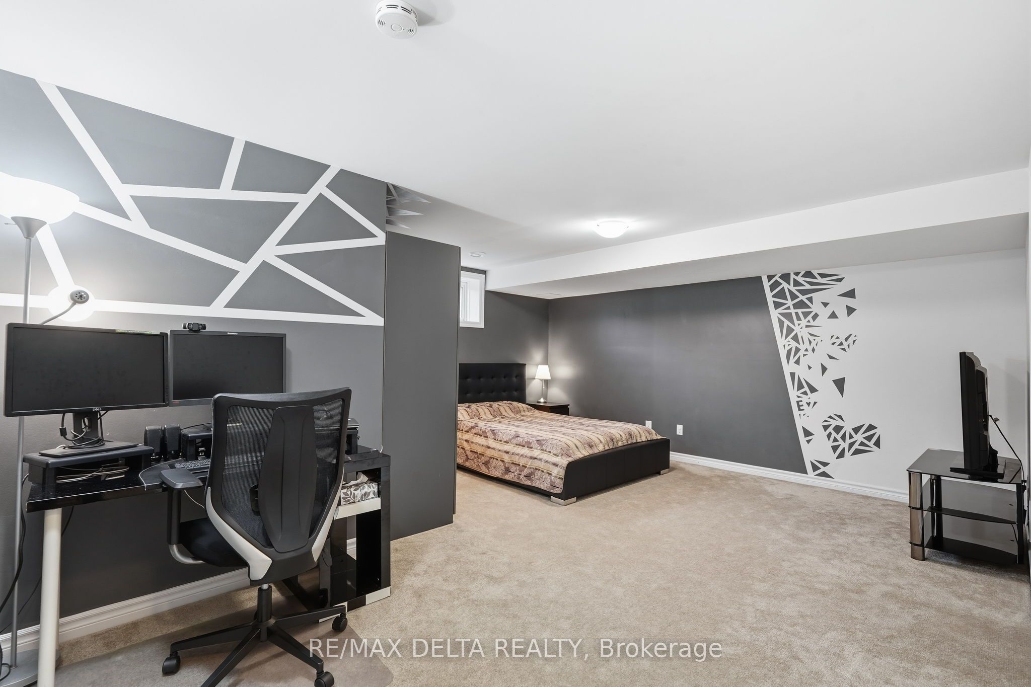 275 De L'etang Street Property Photo 17