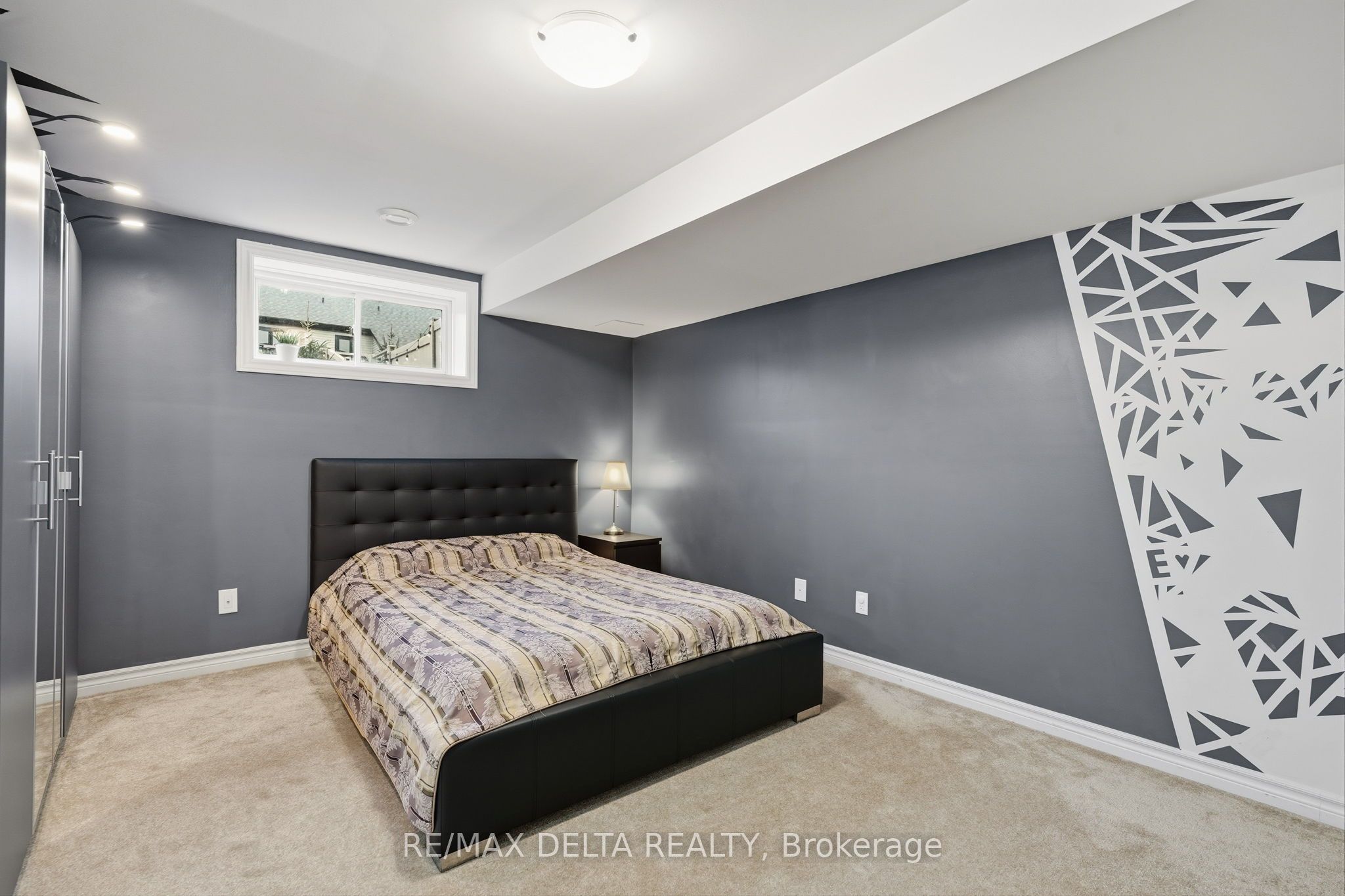 275 De L'etang Street Property Photo 18