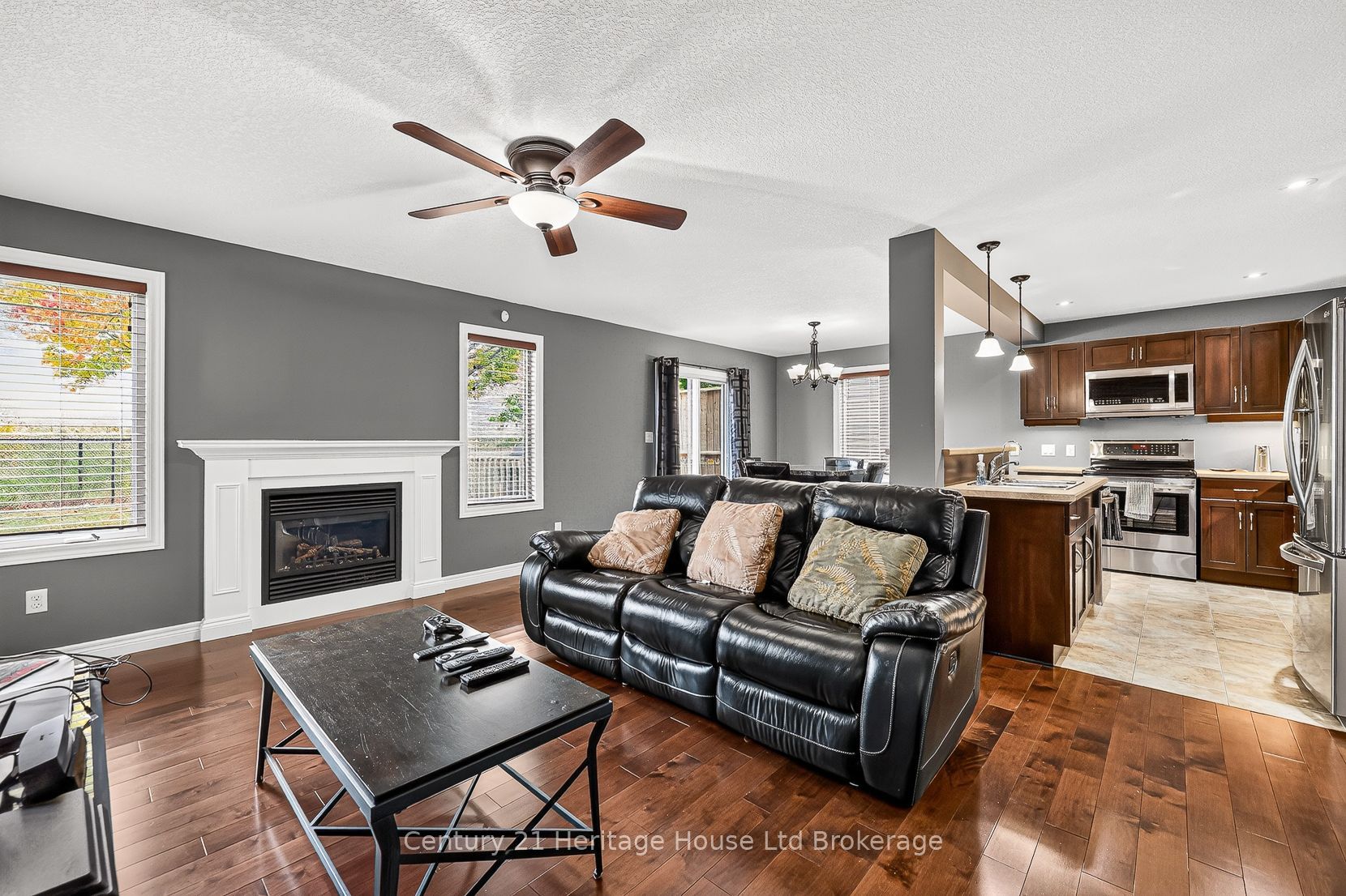 1028 Alberni Road Property Photo 2