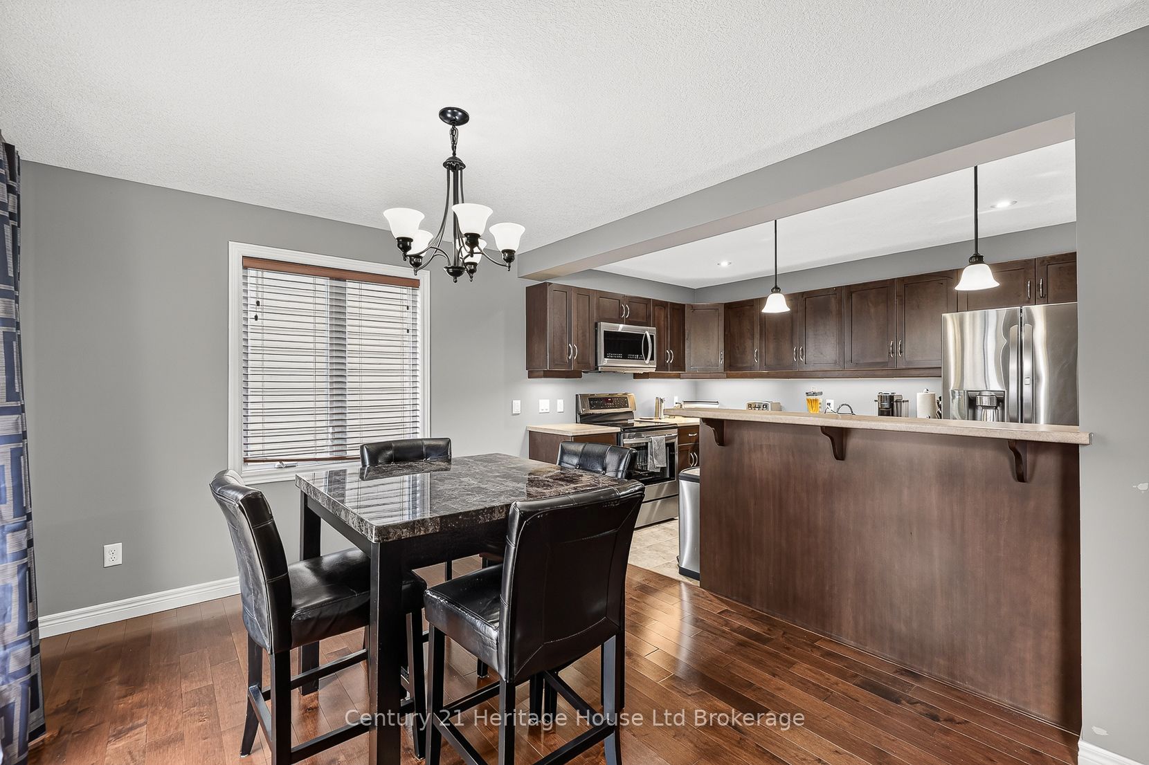 1028 Alberni Road Property Photo 17