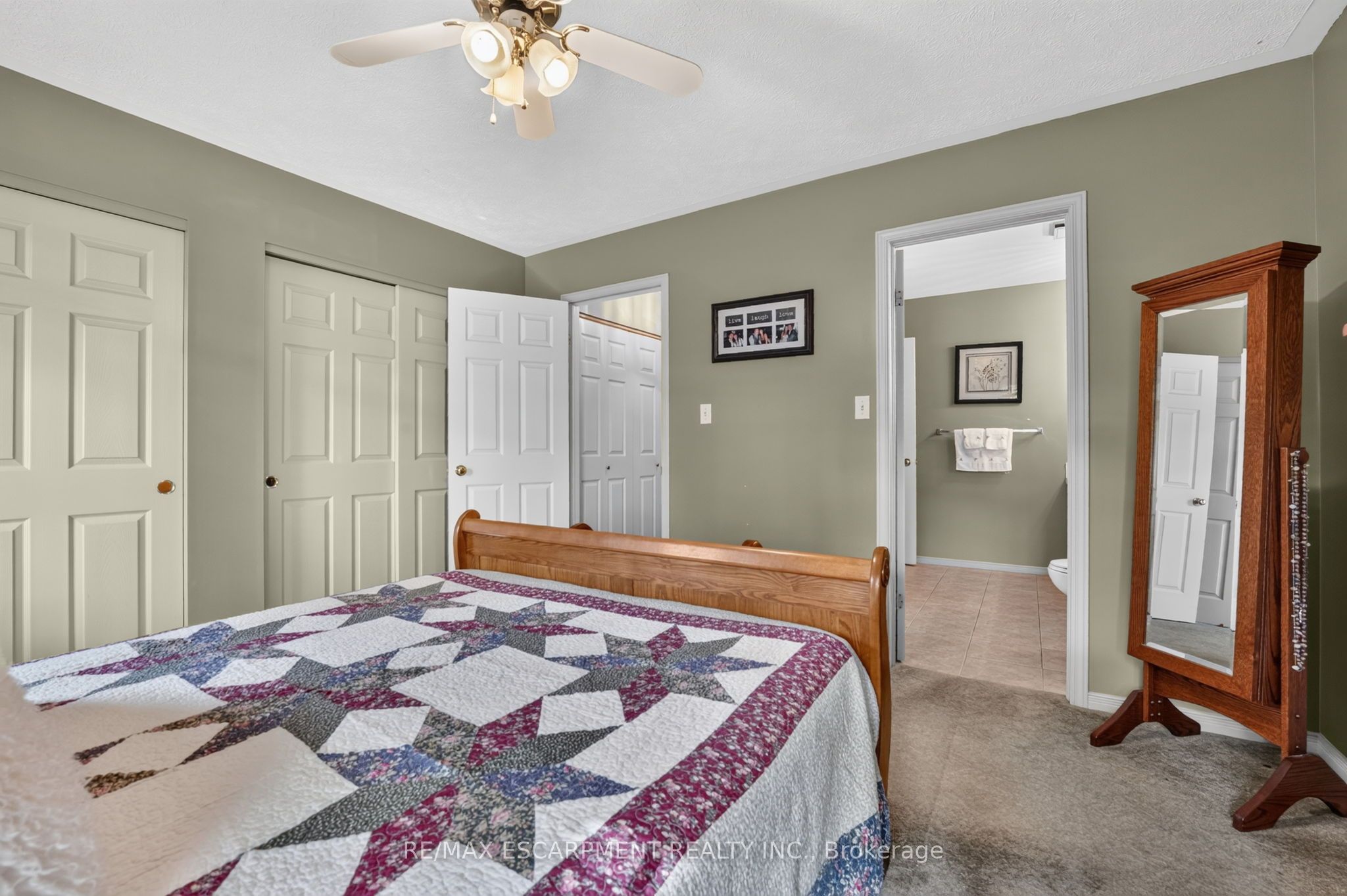 13 Barton Street Property Photo 22