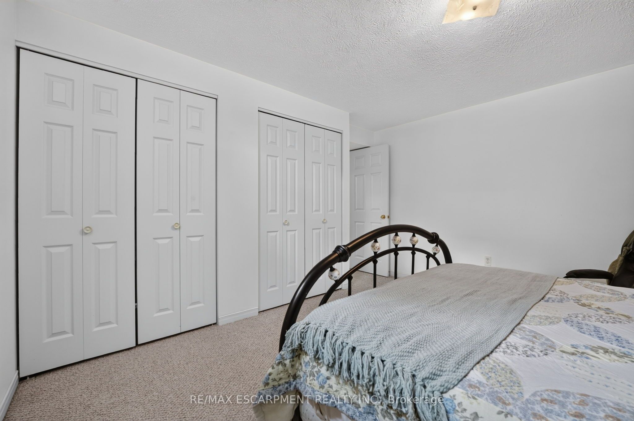 13 Barton Street Property Photo 34