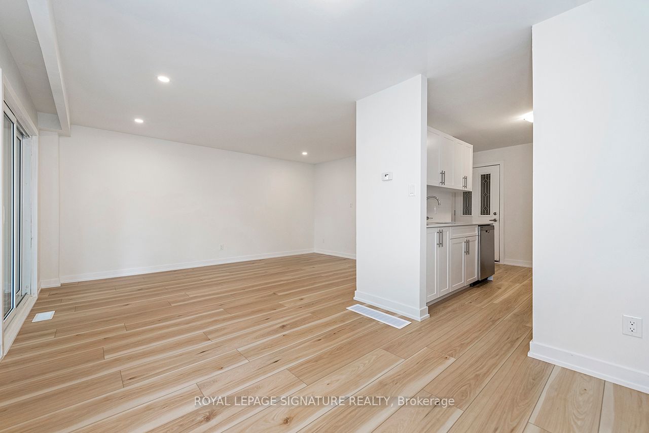 88 Tunbridge Crescent 49 Property Photo 13