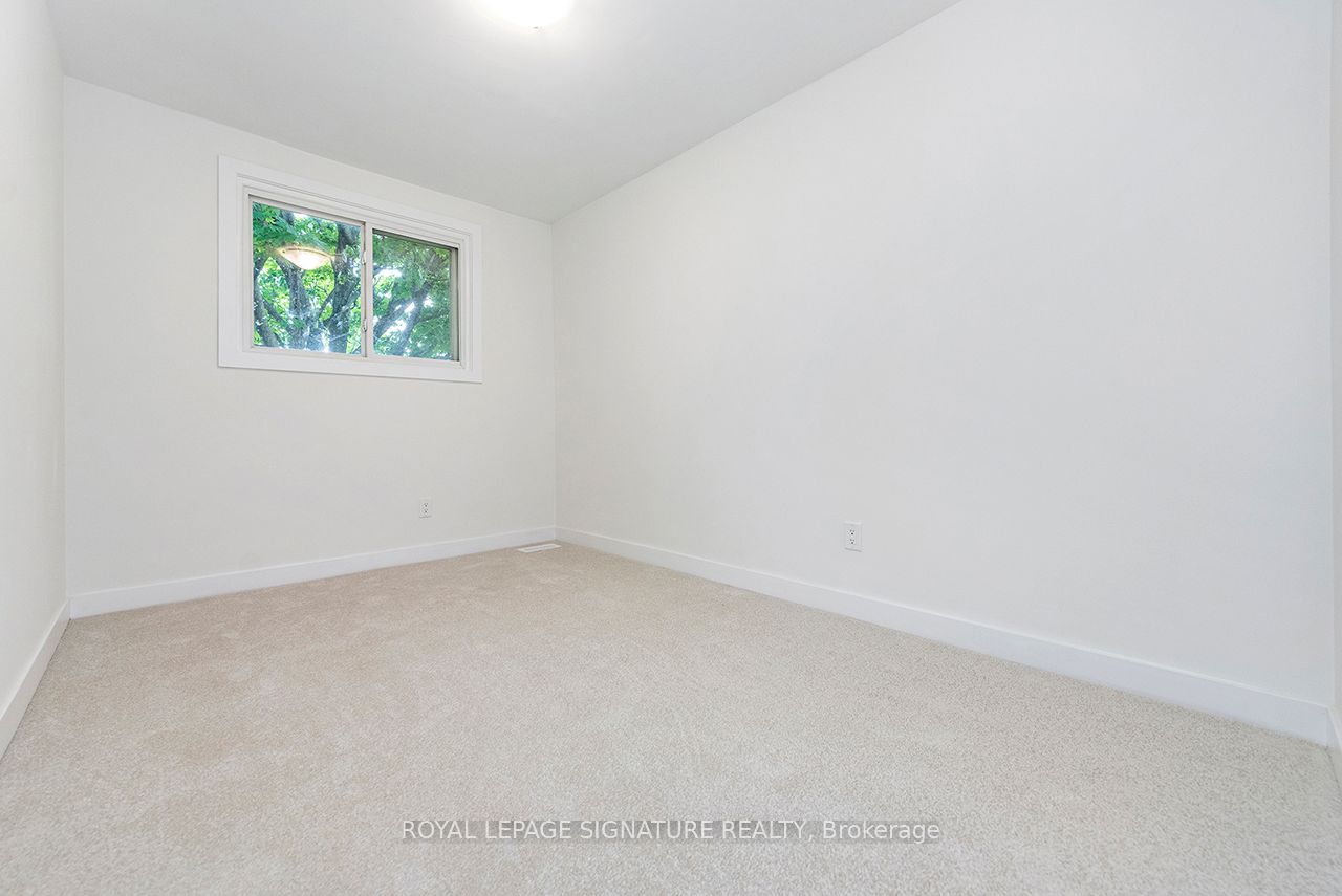 88 Tunbridge Crescent 49 Property Photo 18