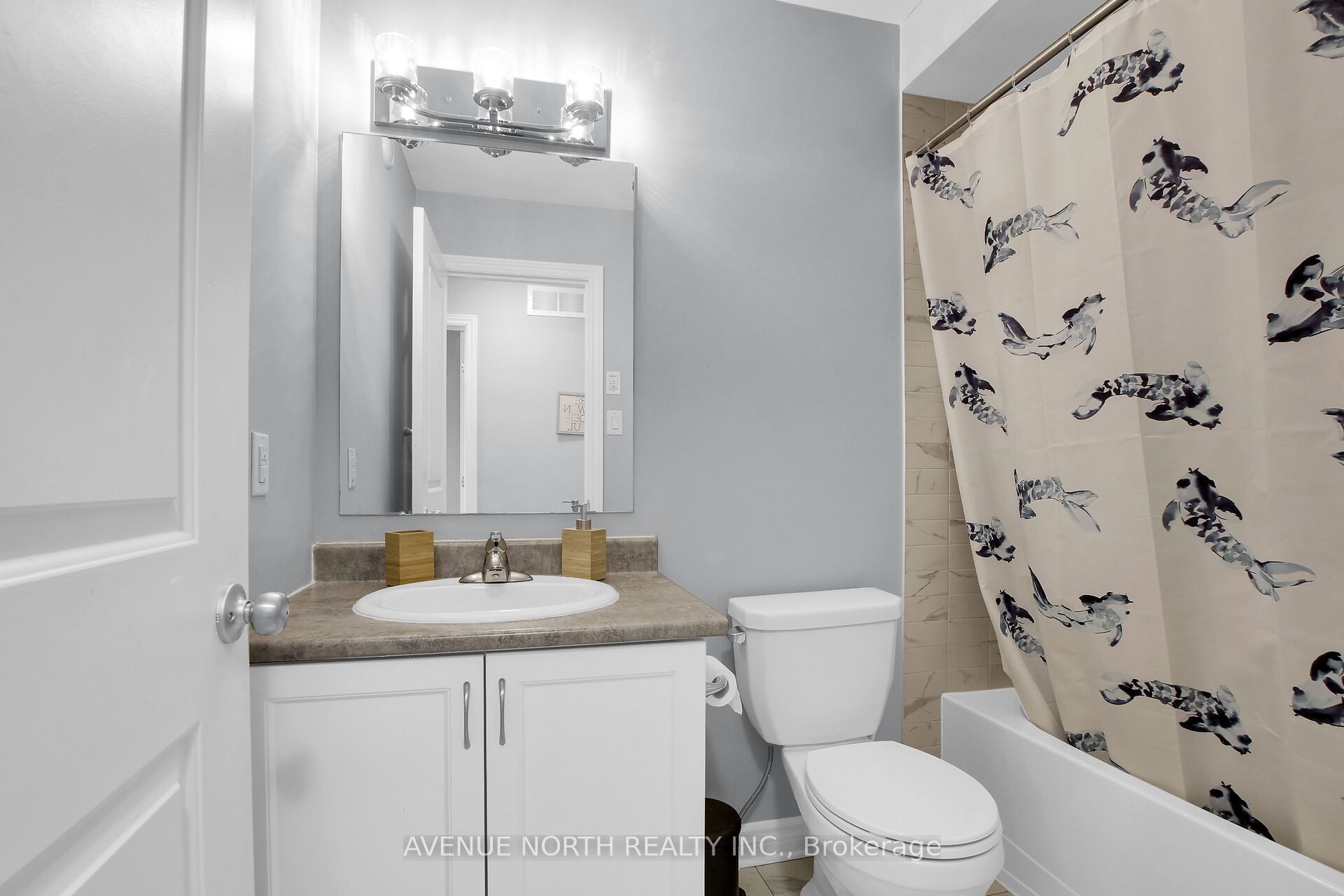 303 Wood Acres Grove Property Photo 47
