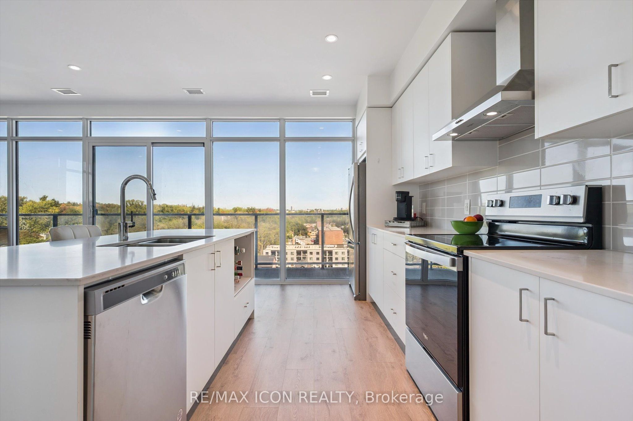 15 Glebe Street 902 Property Photo 11