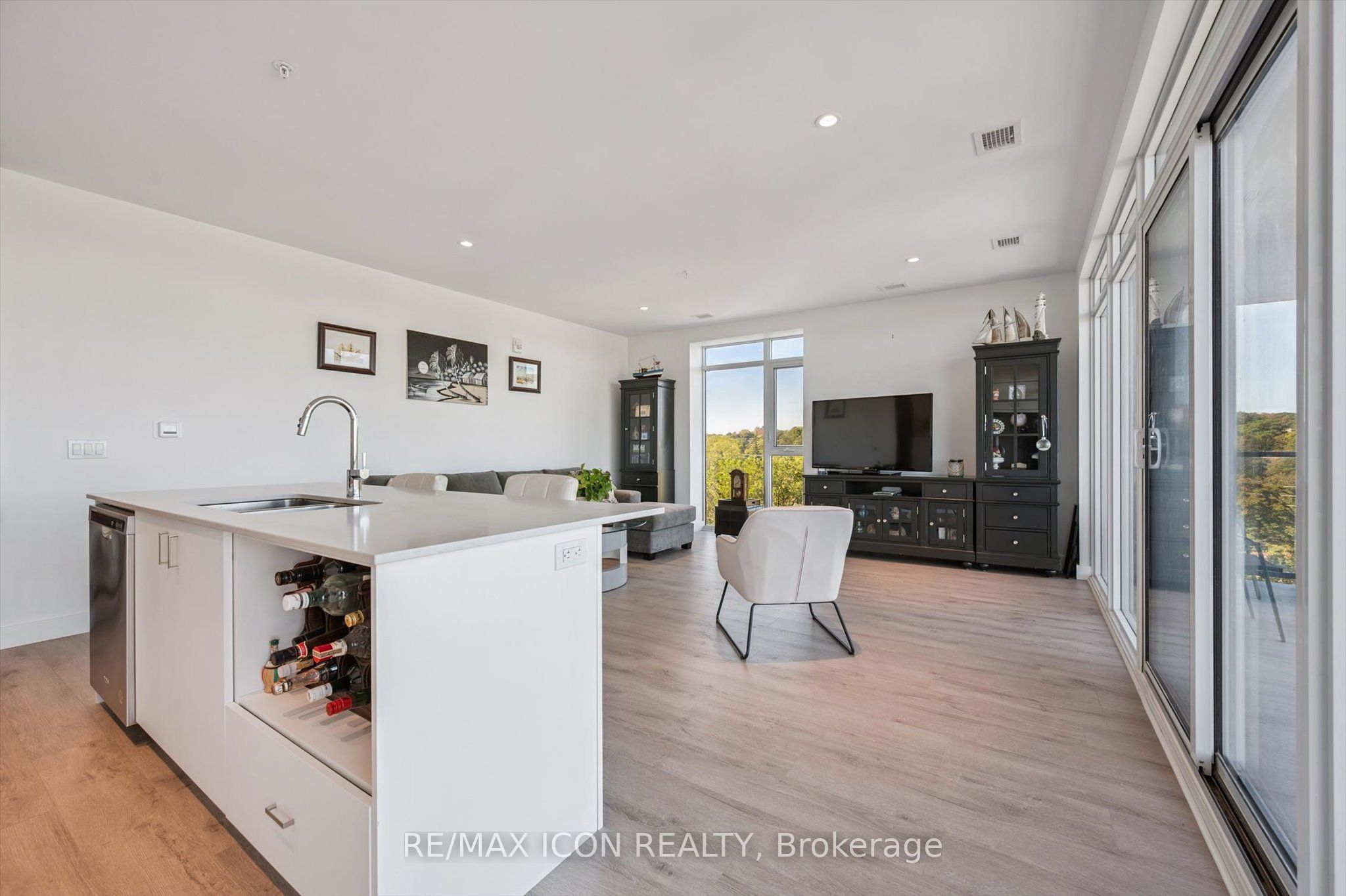 15 Glebe Street 902 Property Photo 13