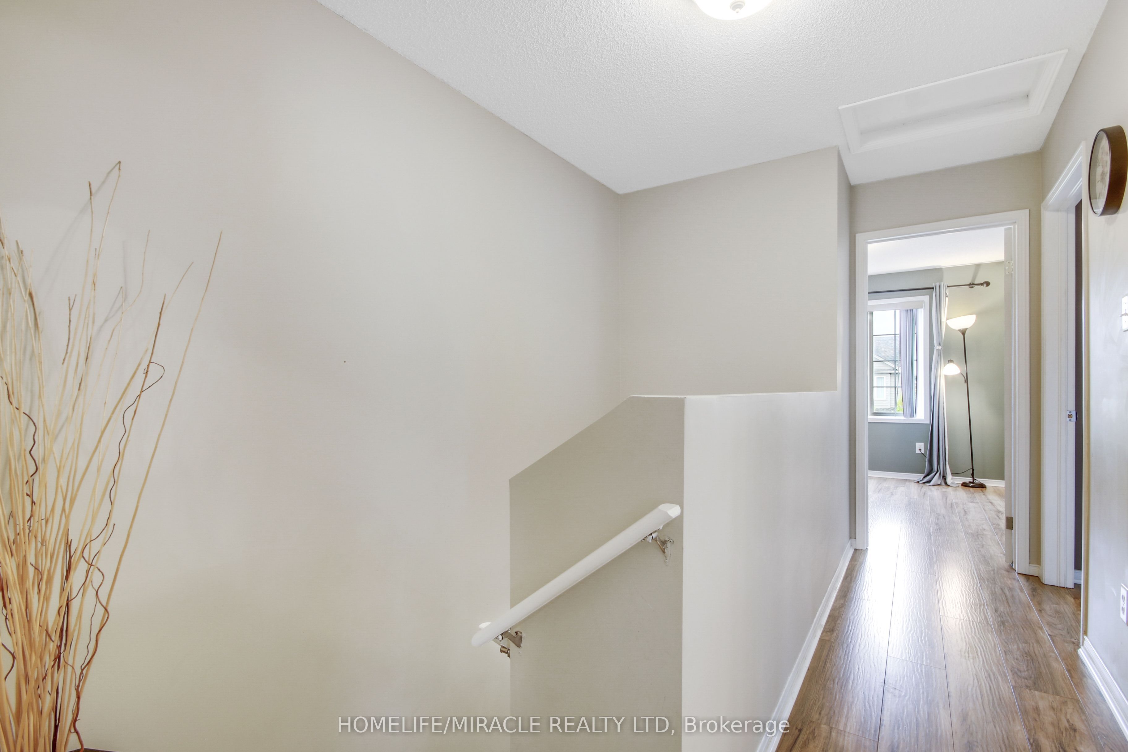 1827 Bloom Crescent Property Photo 13