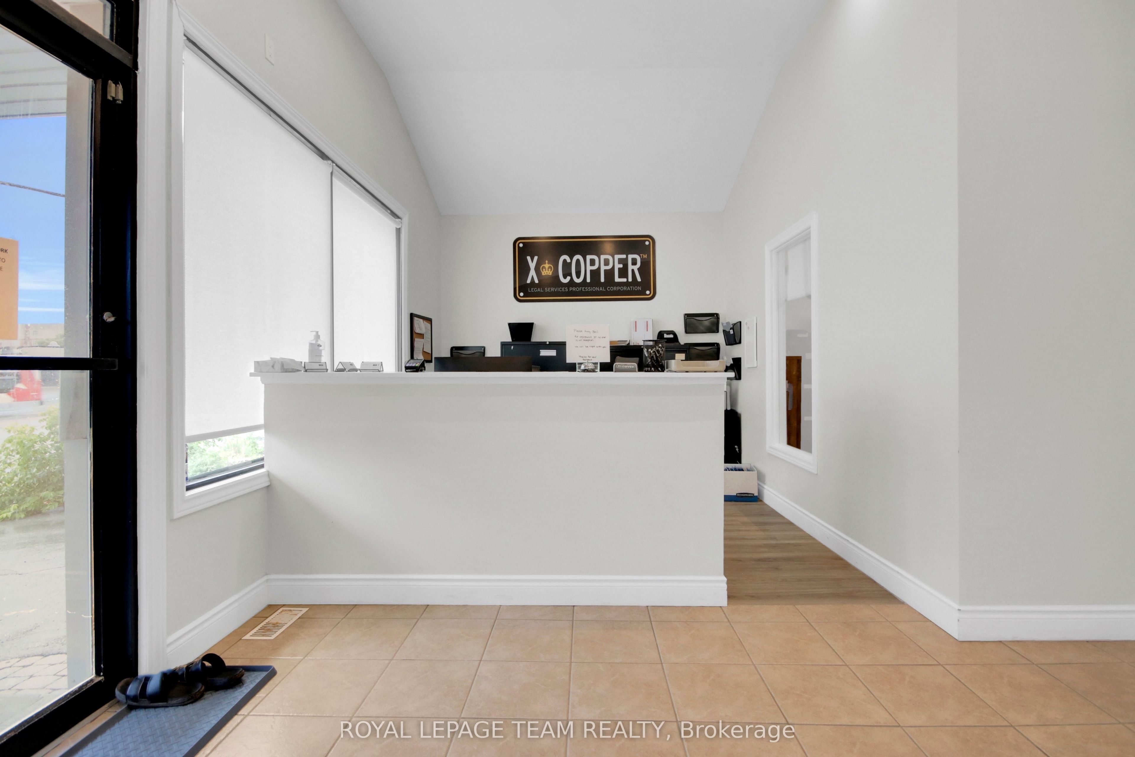 1901 Bank Street Property Photo 17
