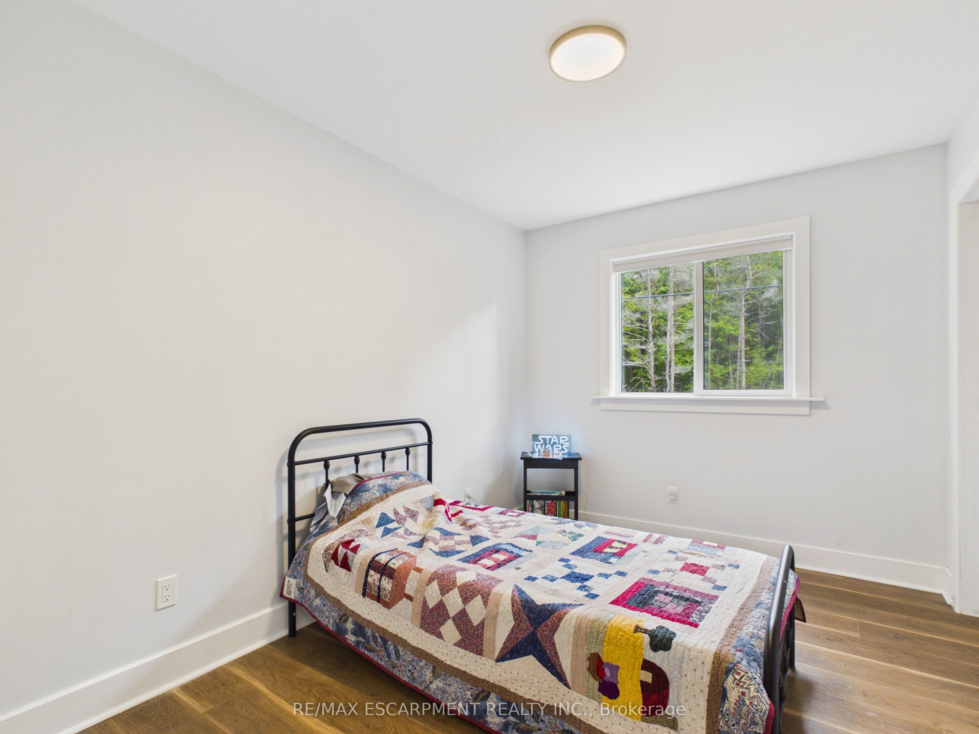 400 Raymond Road Property Photo 22