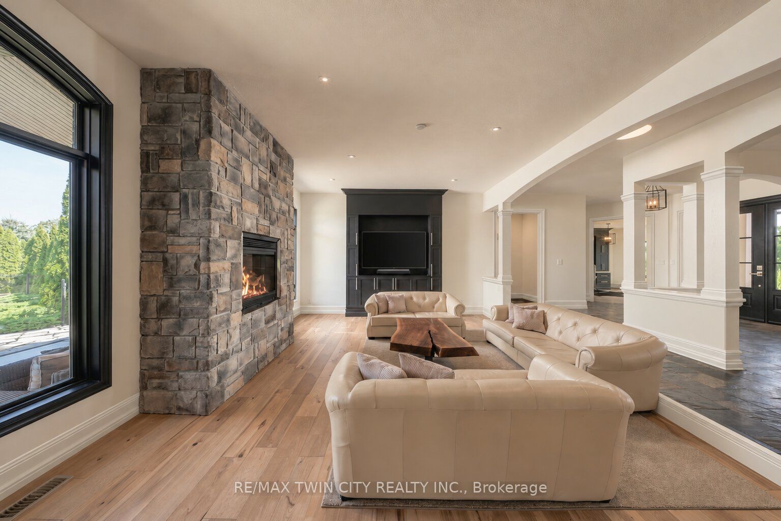 5 Tysons Way Property Photo 4