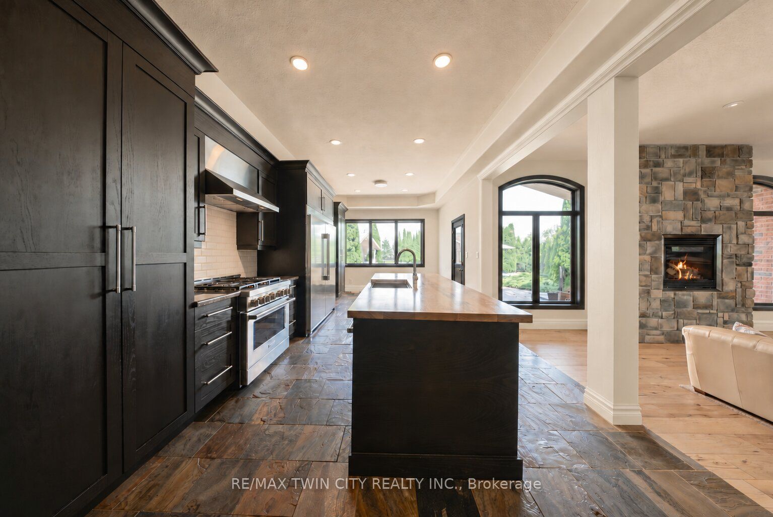 5 Tysons Way Property Photo 16