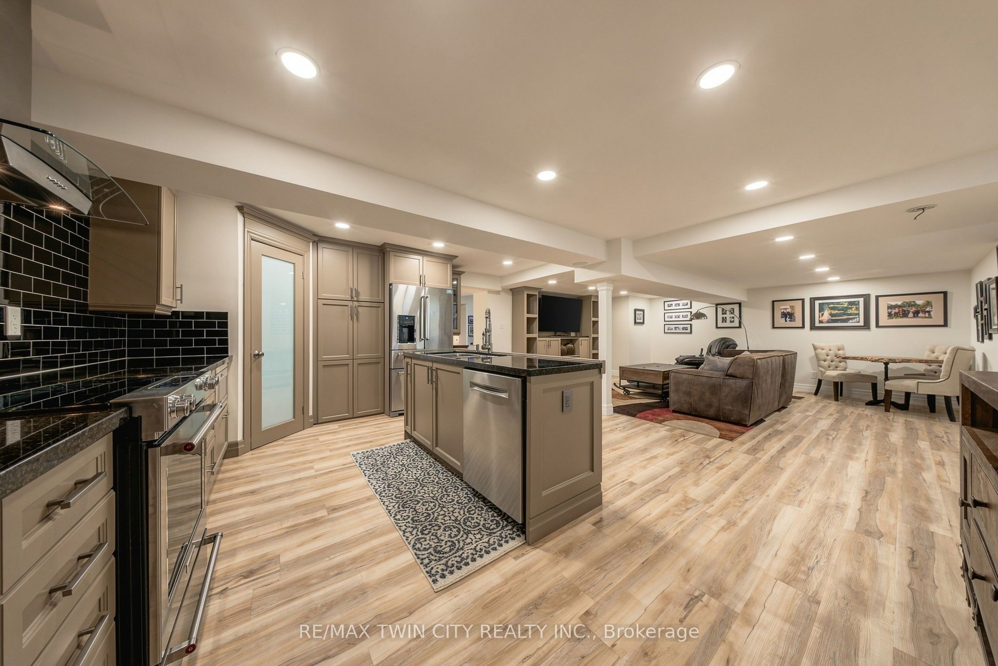 5 Tysons Way Property Photo 25