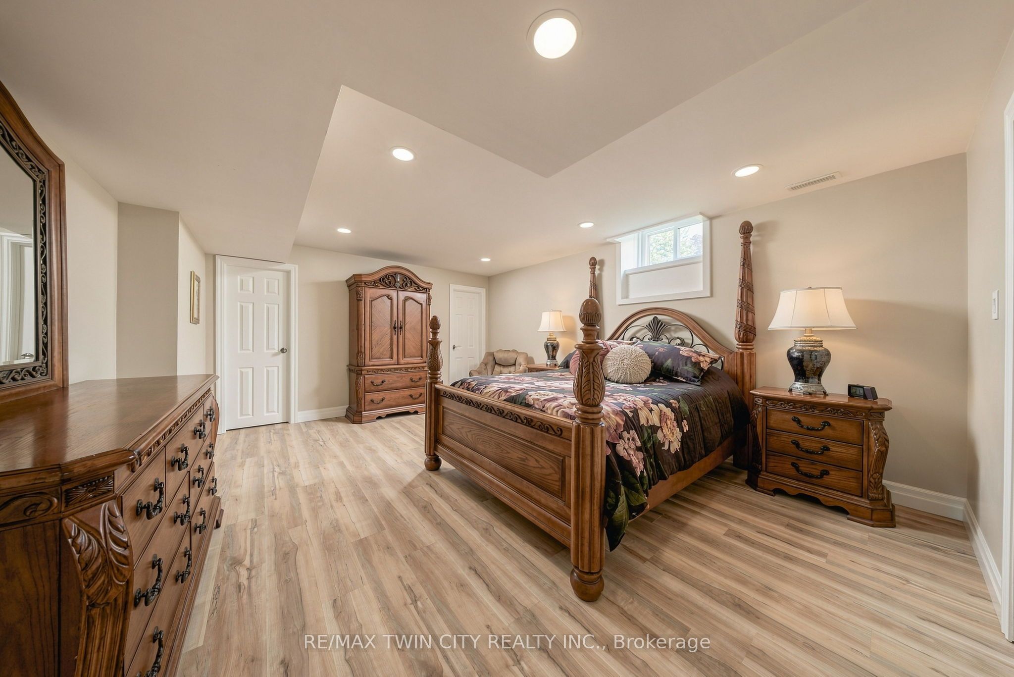5 Tysons Way Property Photo 30